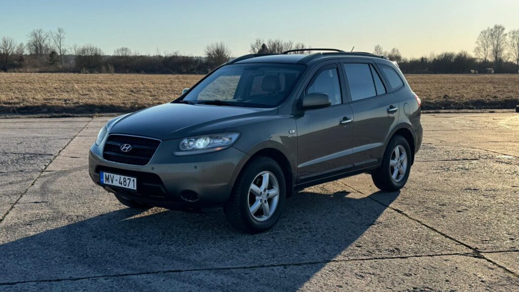 HYUNDAI SANTA FE