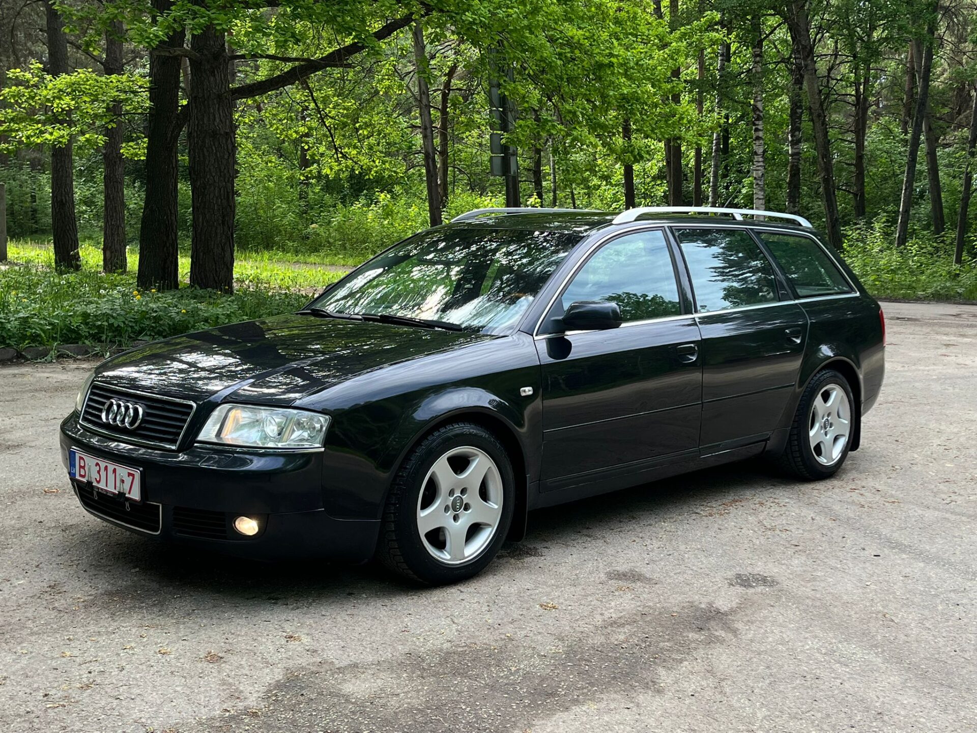 AUDI A6 AVANT
