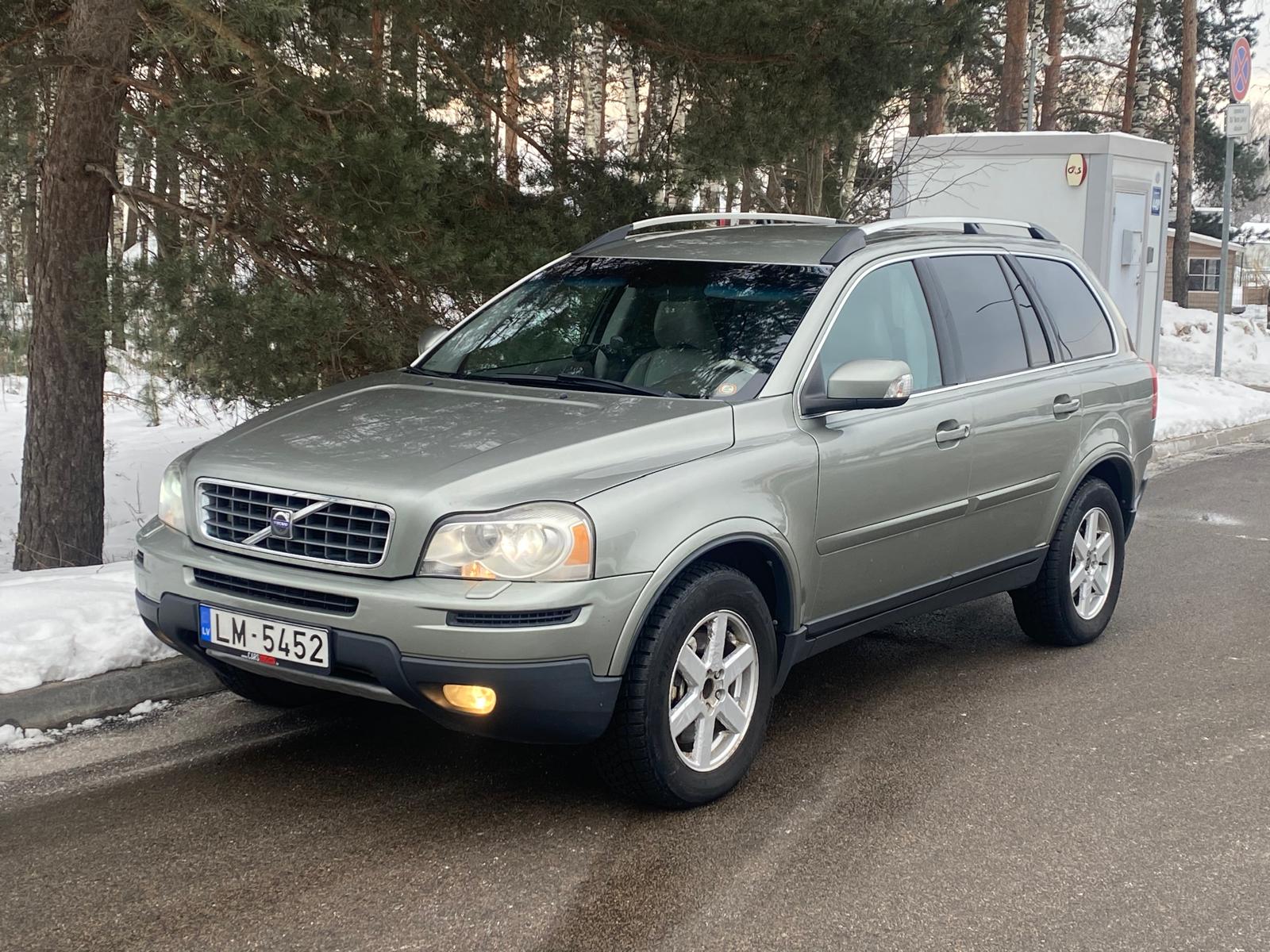 VOLVO XC90