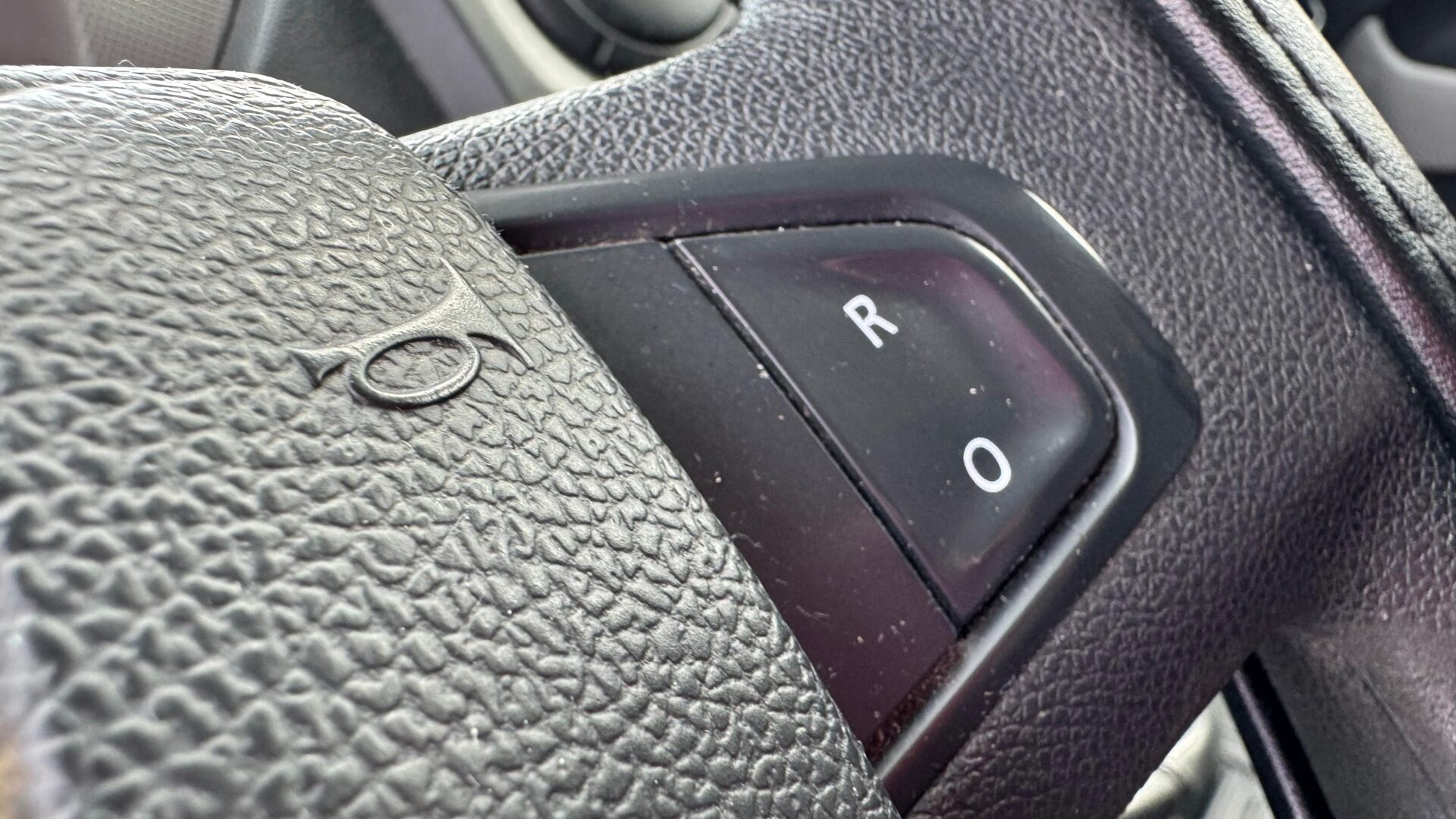 NISSAN NV400 KRAVAS BUSS