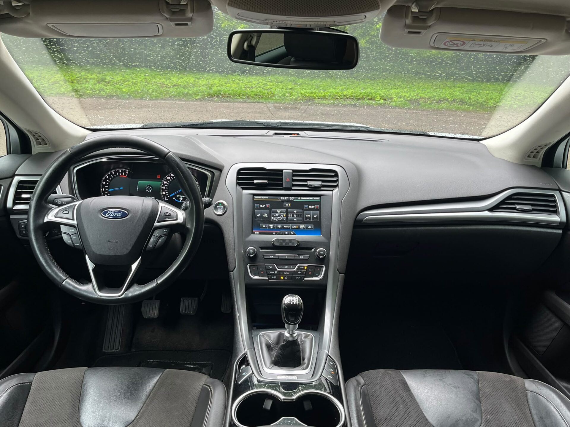 FORD MONDEO