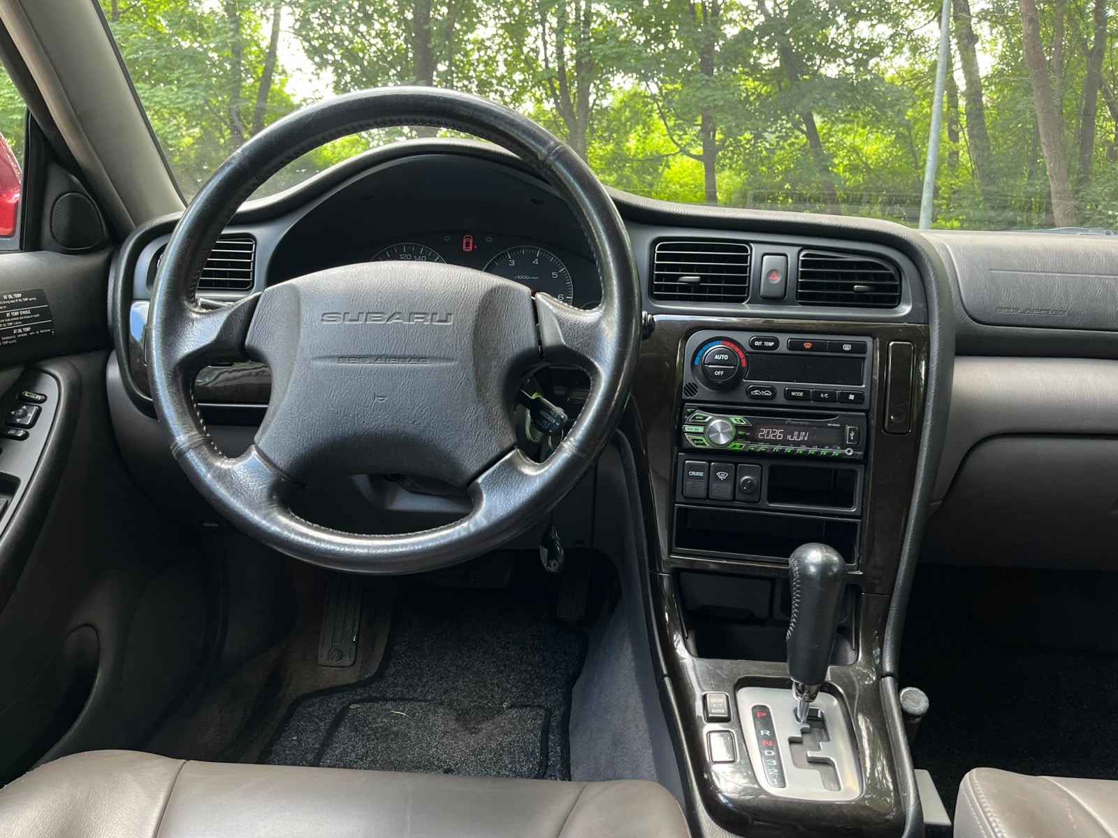 SUBARU LEGACY AWD