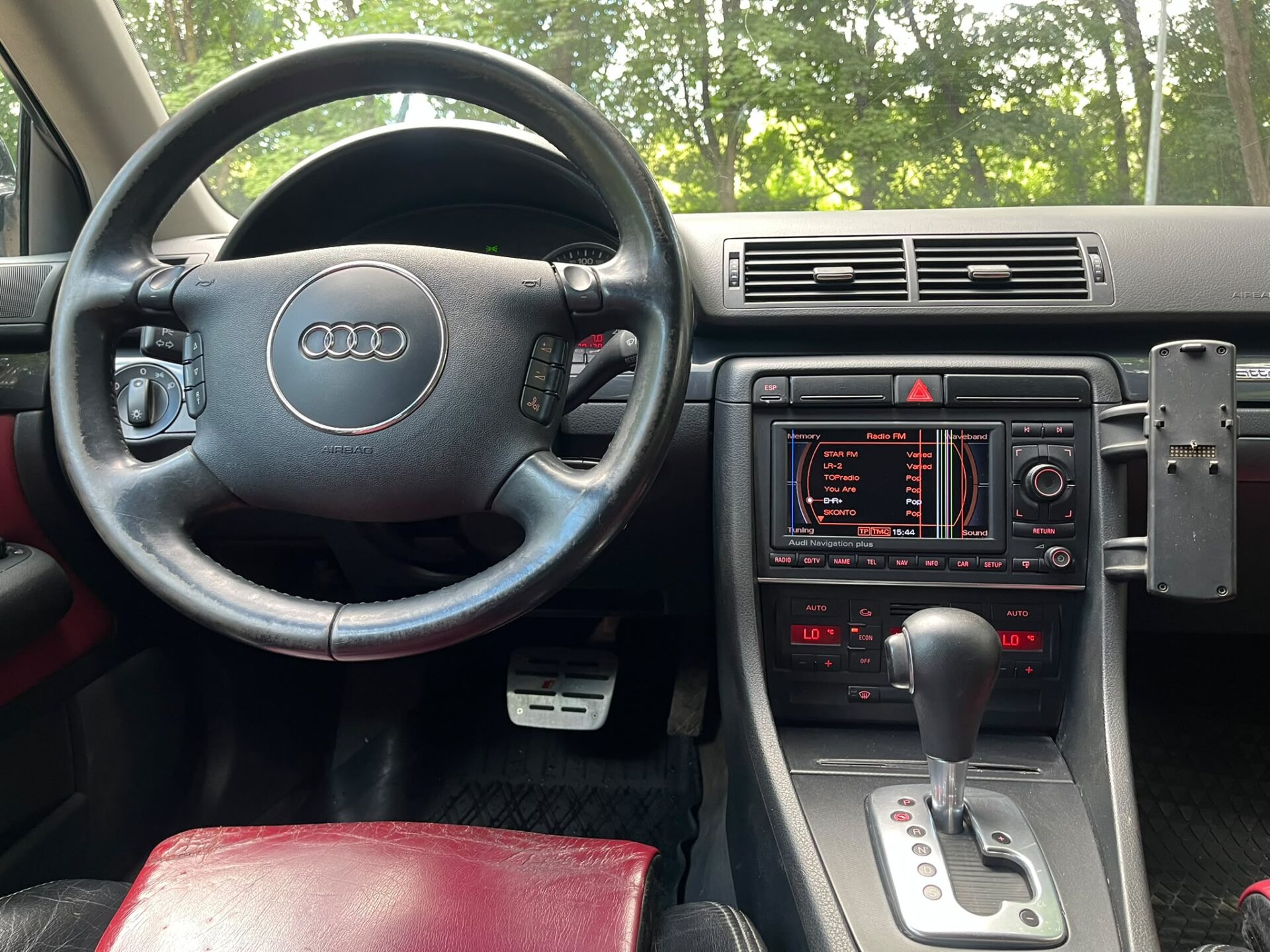 AUDI A4 QUATTRO