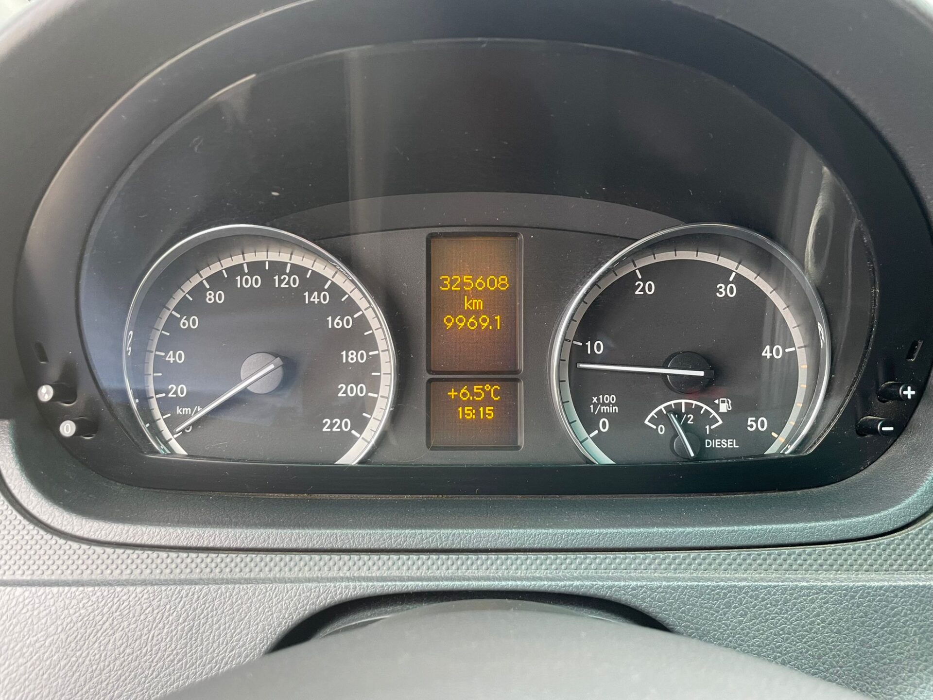 MB VITO 116 6-VIETAS