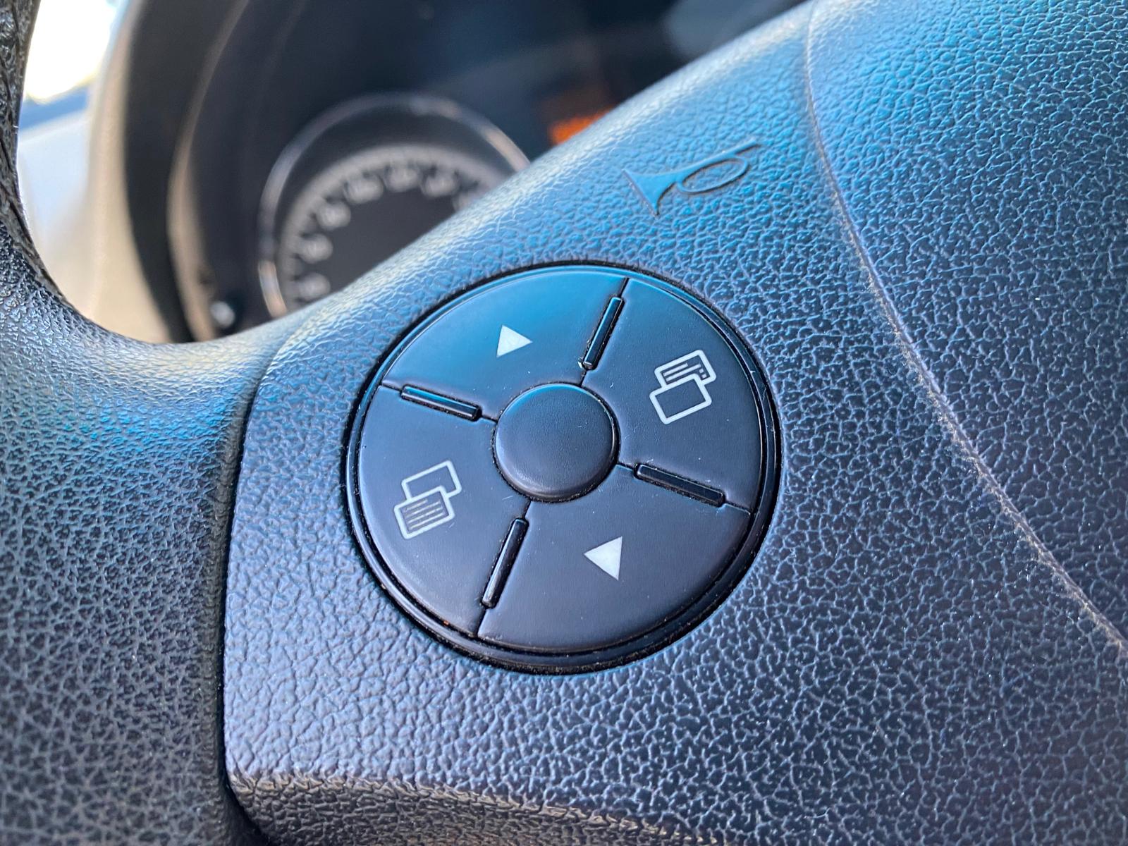 MB VITO 116 6-VIETAS