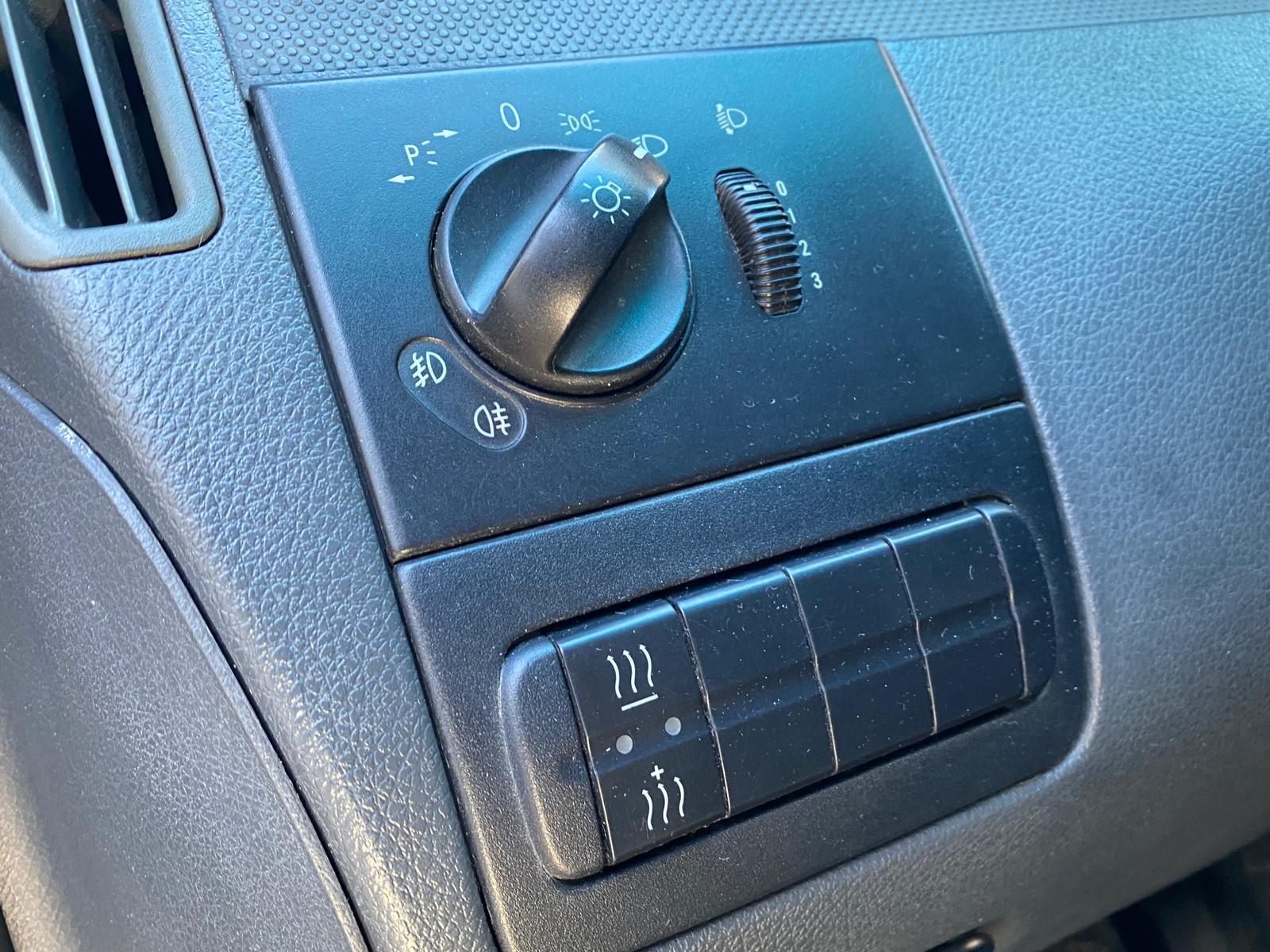 MB VITO 116 6-VIETAS