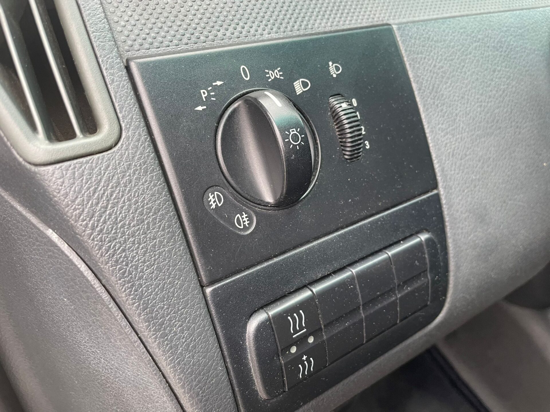 MB VITO 116 6-VIETAS