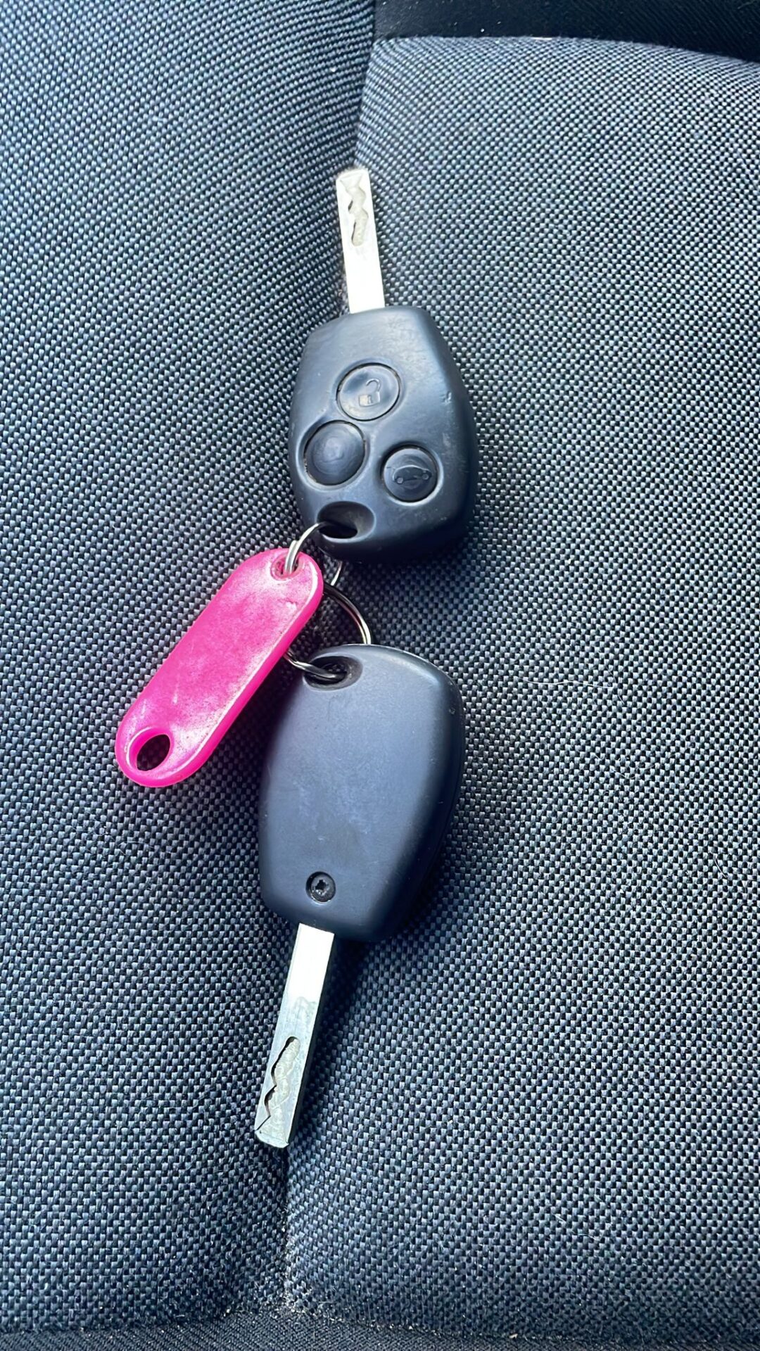 NISSAN NV400 KRAVAS BUSS