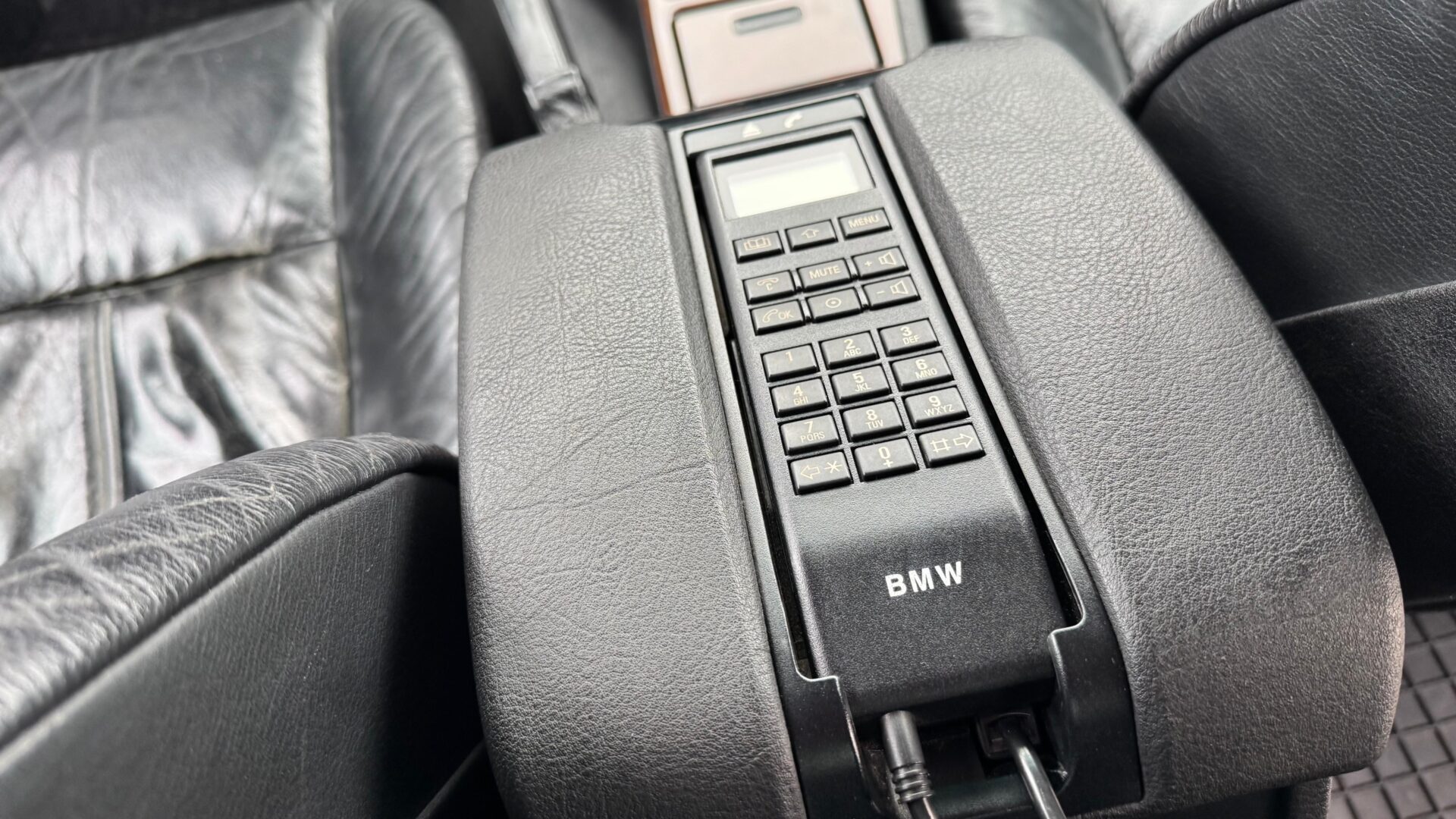 BMW 528 (E39) M-PACK