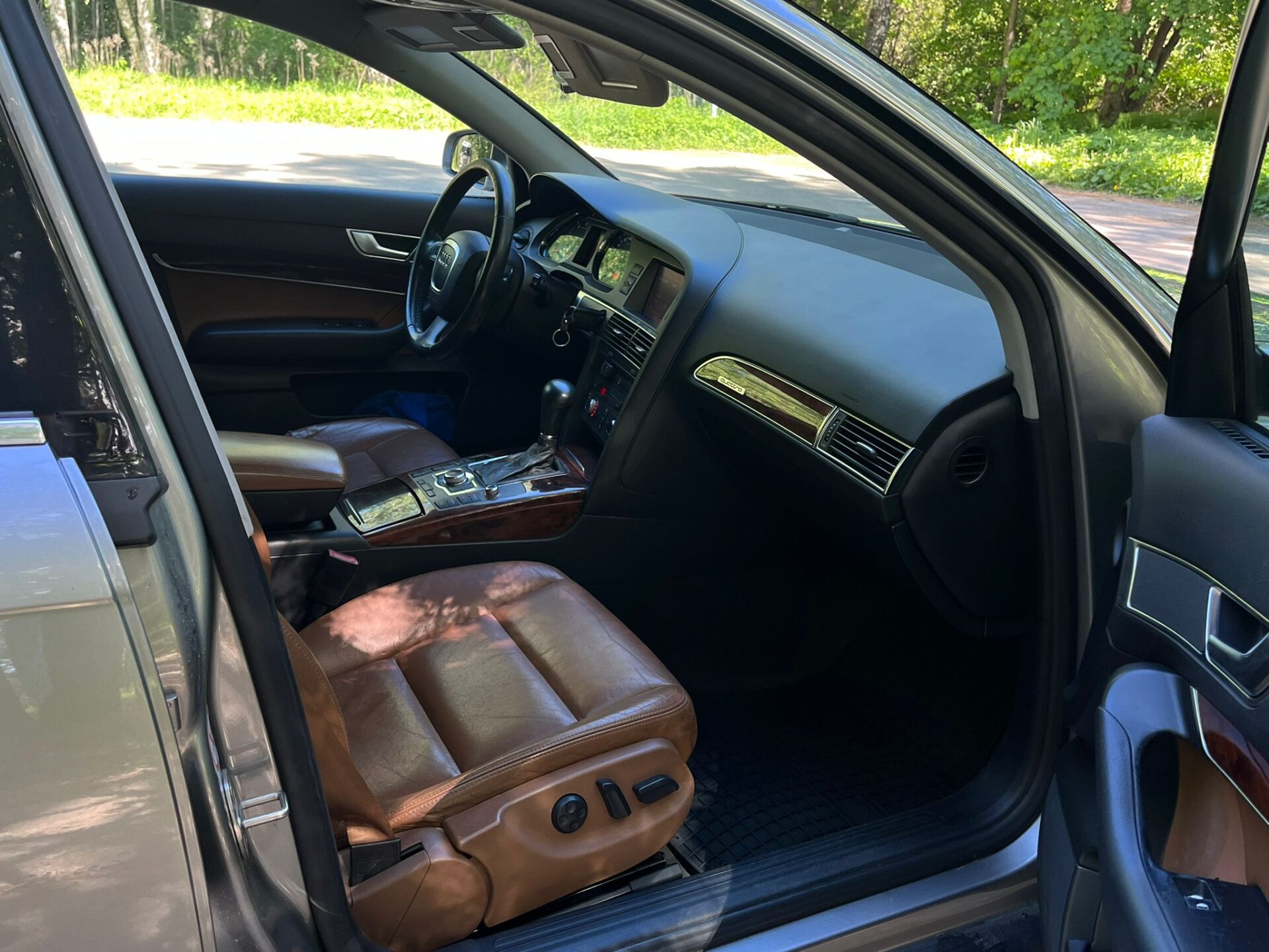 AUDI A6 QUATTRO
