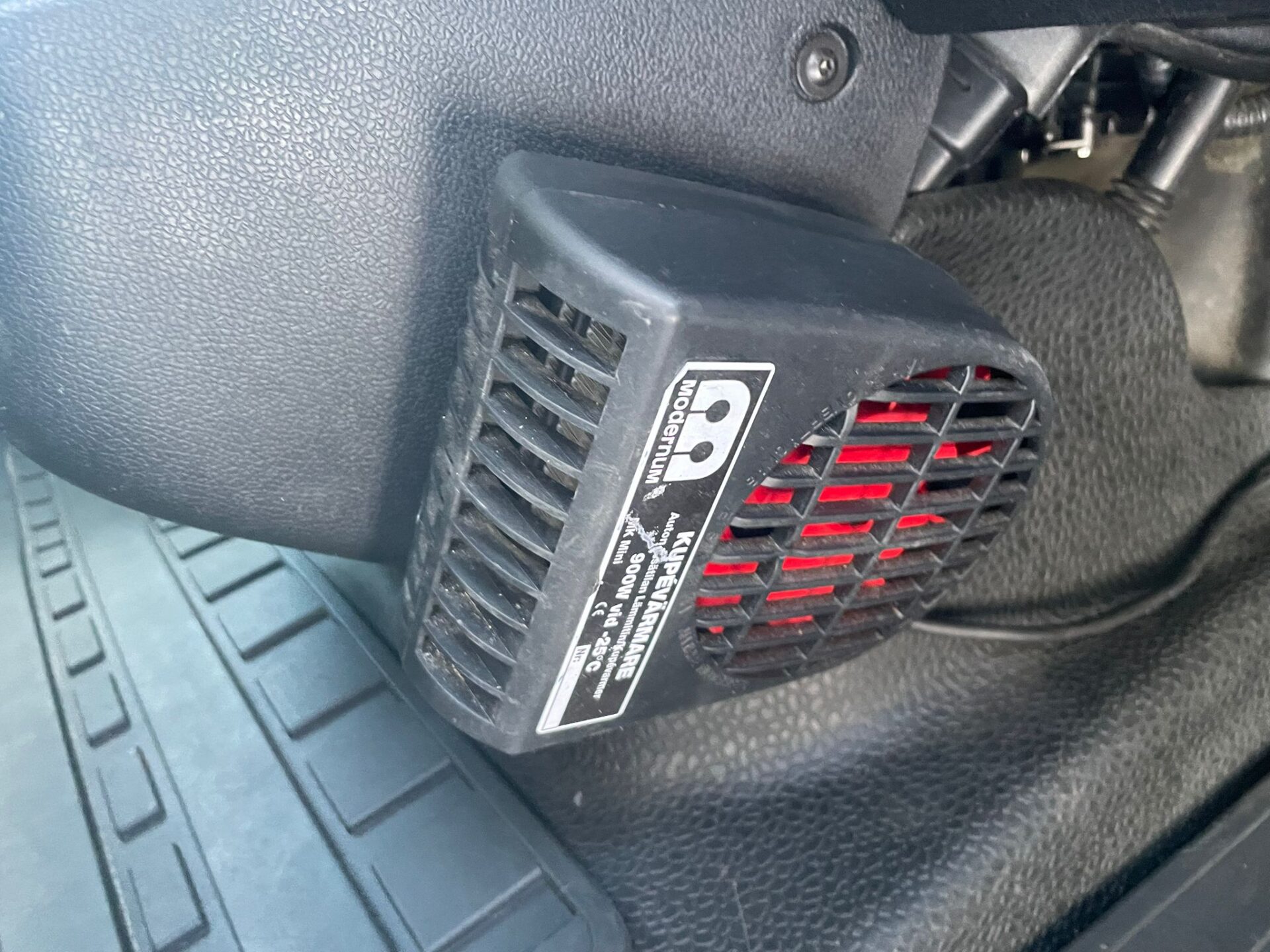 NISSAN NV400 KRAVAS BUSS