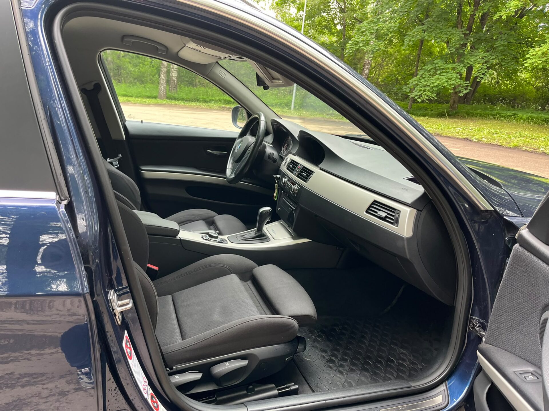 BMW 318 (E91)
