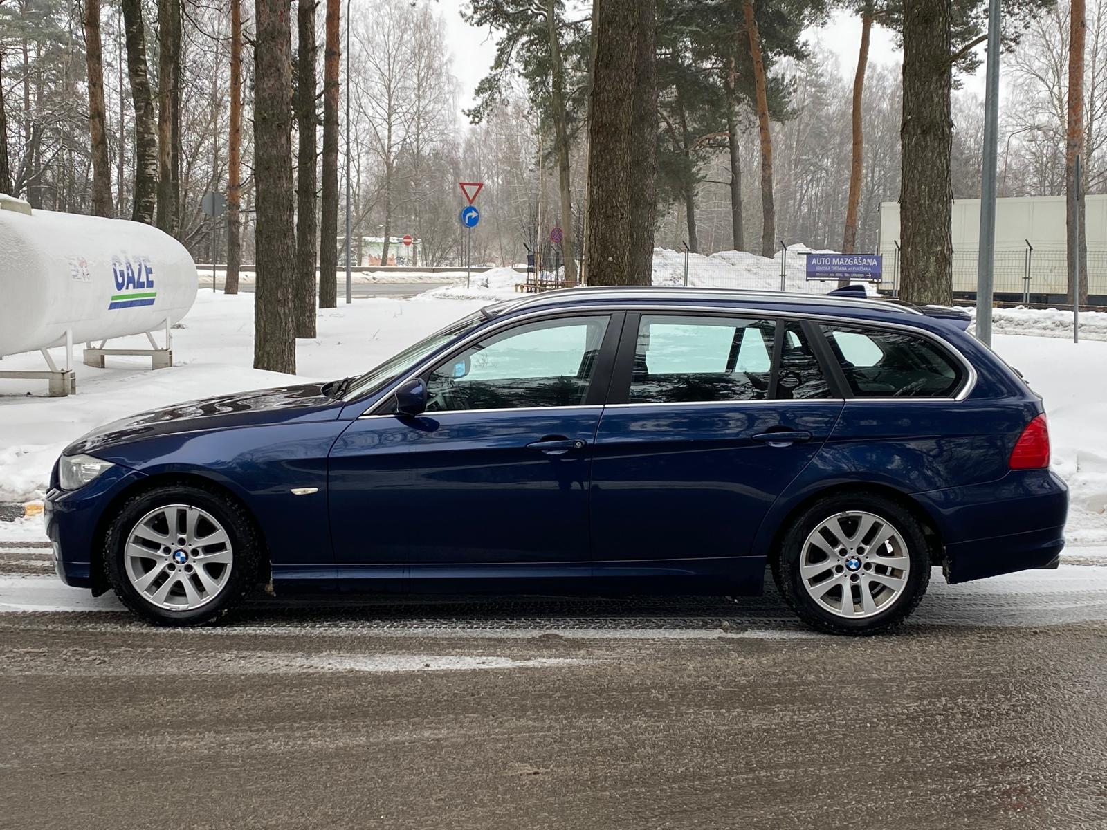 BMW 318 (E91)