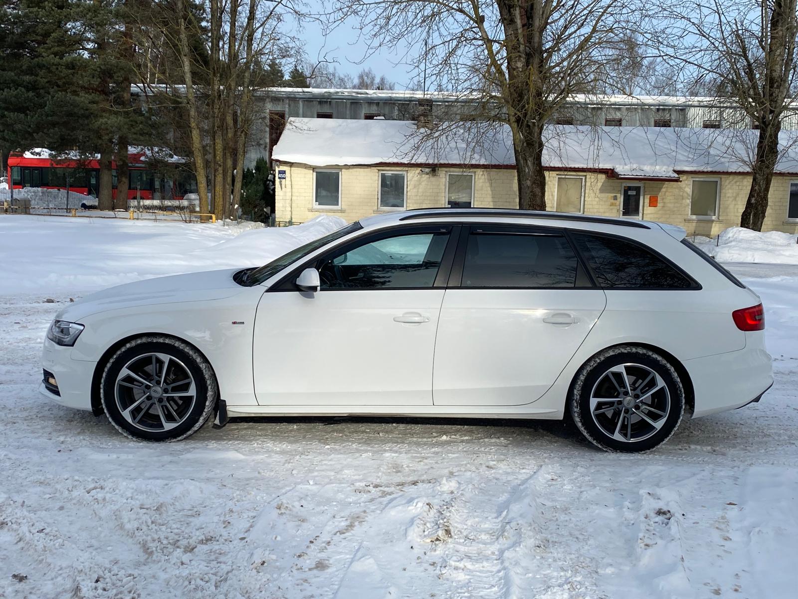 AUDI A4 S-LINE