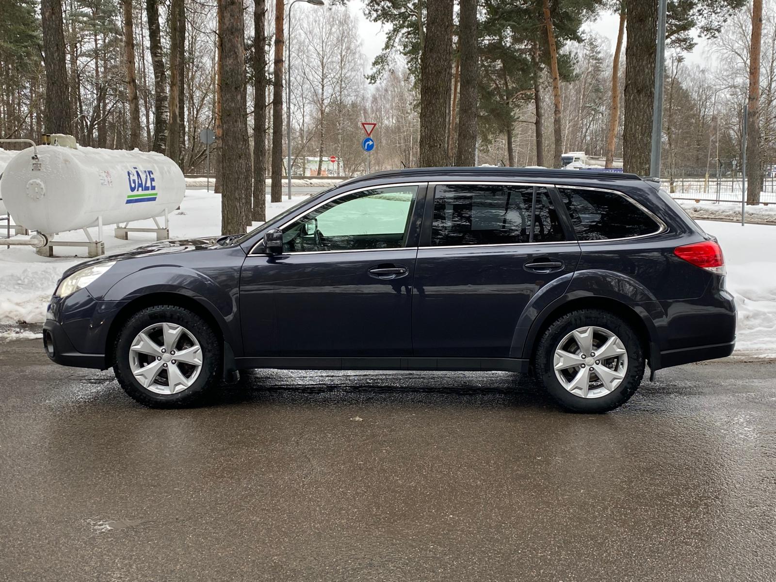 SUBARU LEGACY OUTBACK