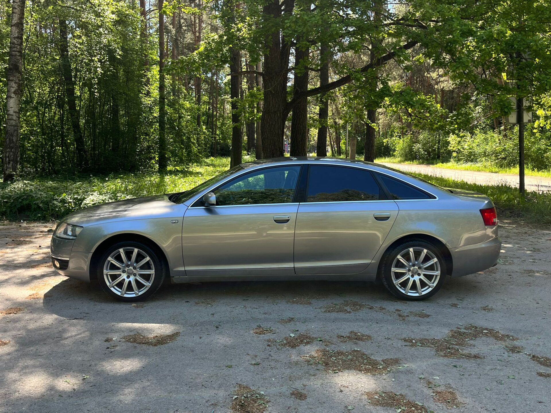 AUDI A6 QUATTRO