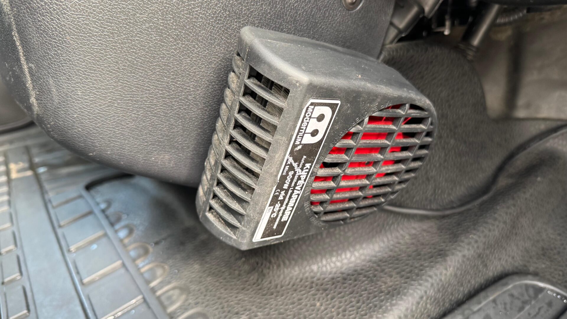 NISSAN NV400 KRAVAS BUSS