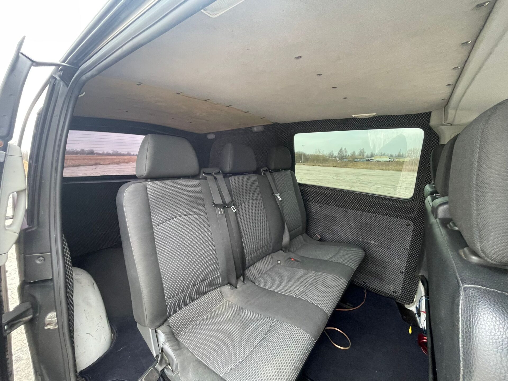 MB VITO 116 6-VIETAS