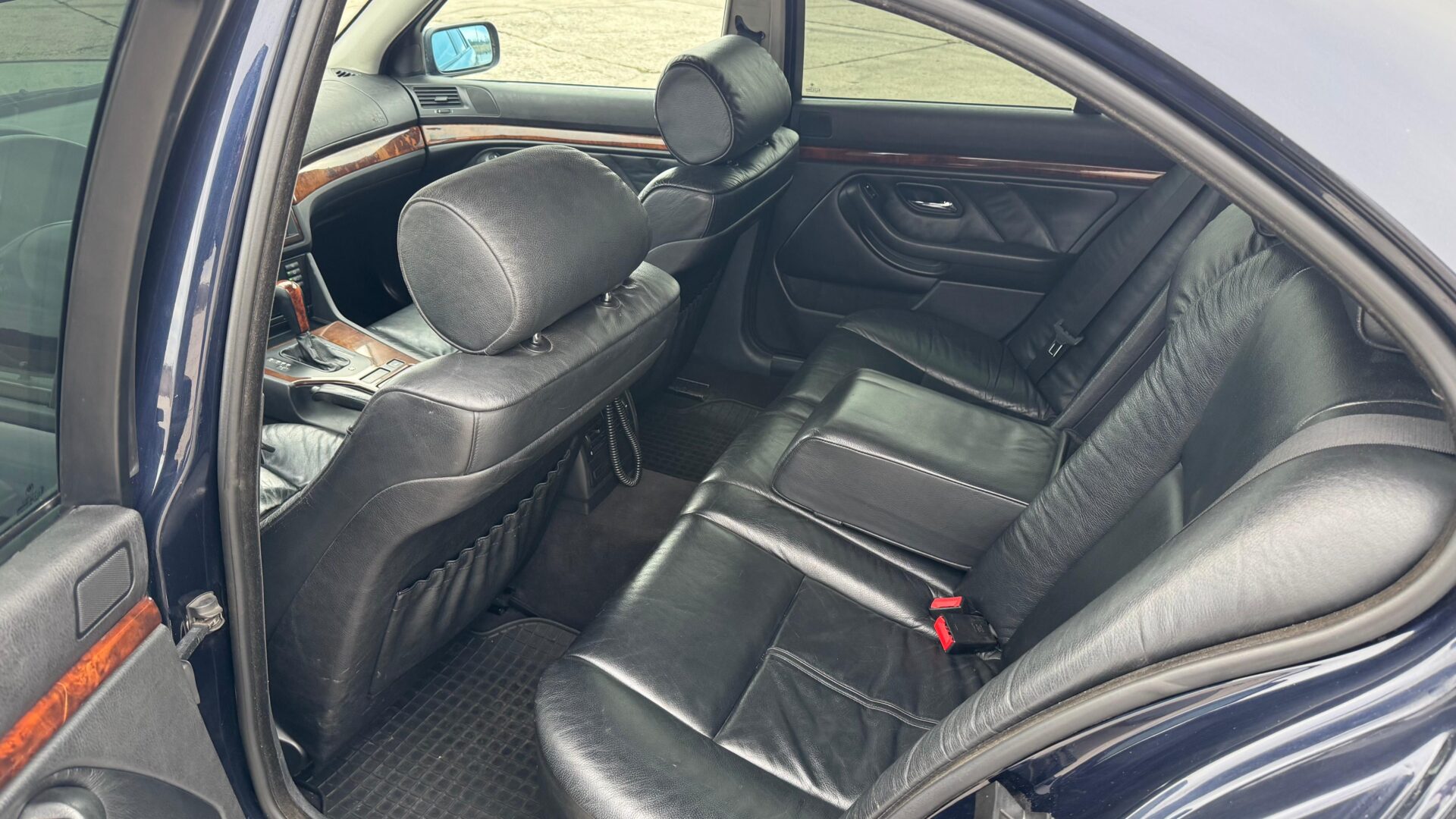 BMW 528 (E39) M-PACK