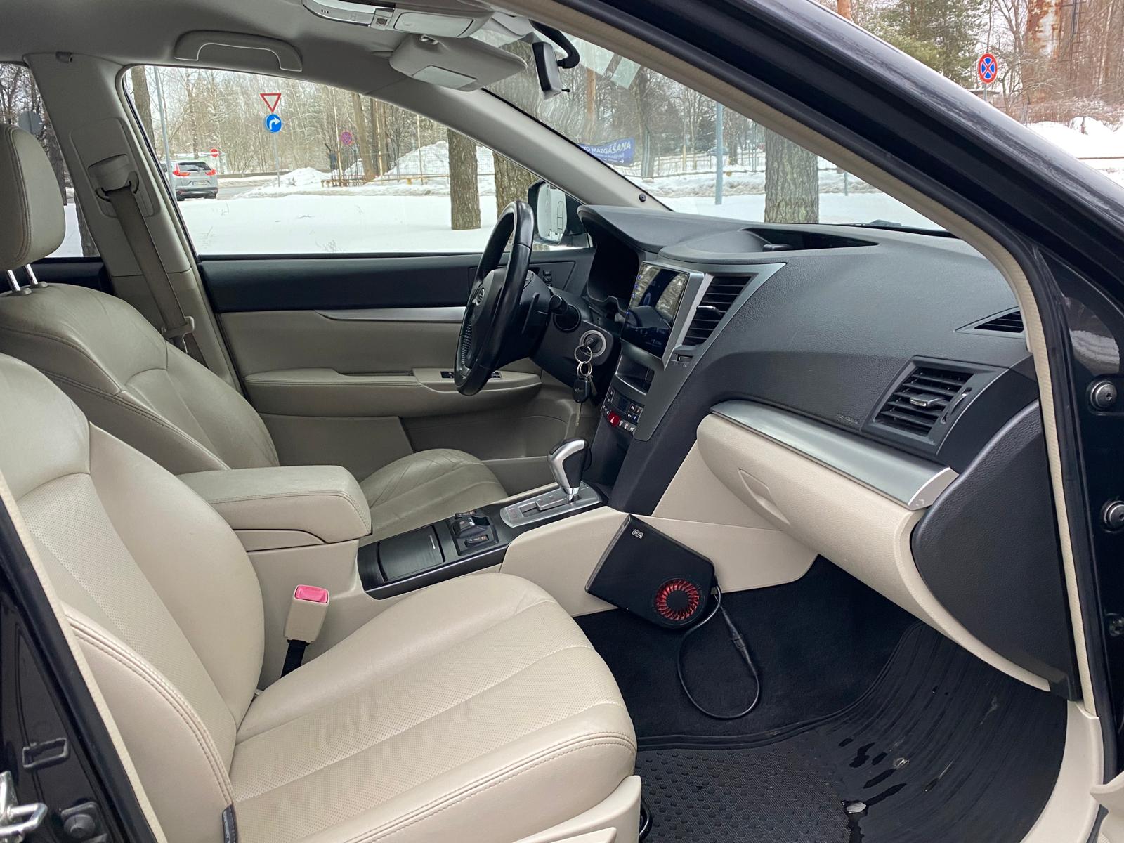 SUBARU LEGACY OUTBACK