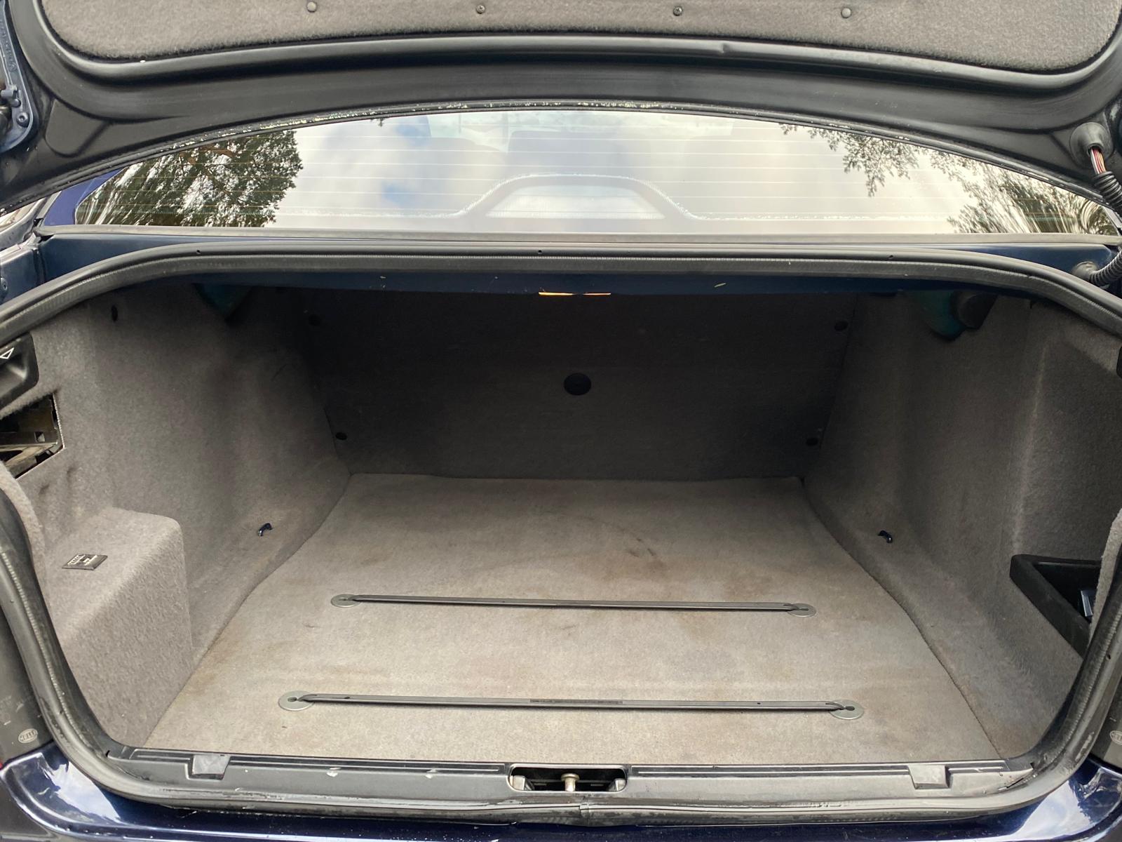 BMW 528 (E39) M-PACK