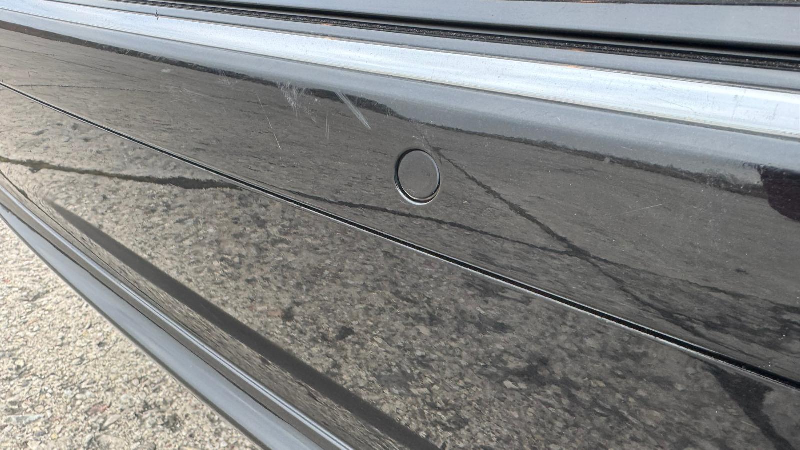 MERCEDES BENZ E220 AVANTGARDE