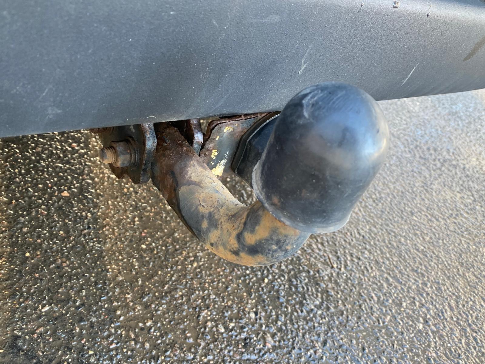 MB VITO 116 6-VIETAS