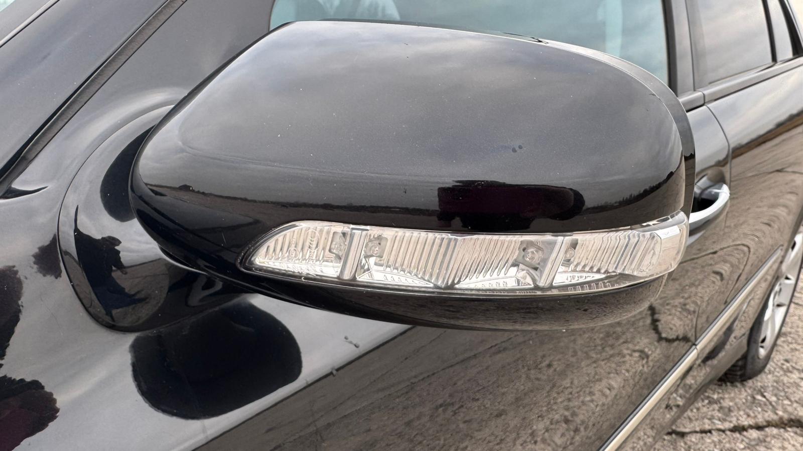 MERCEDES BENZ E220 AVANTGARDE