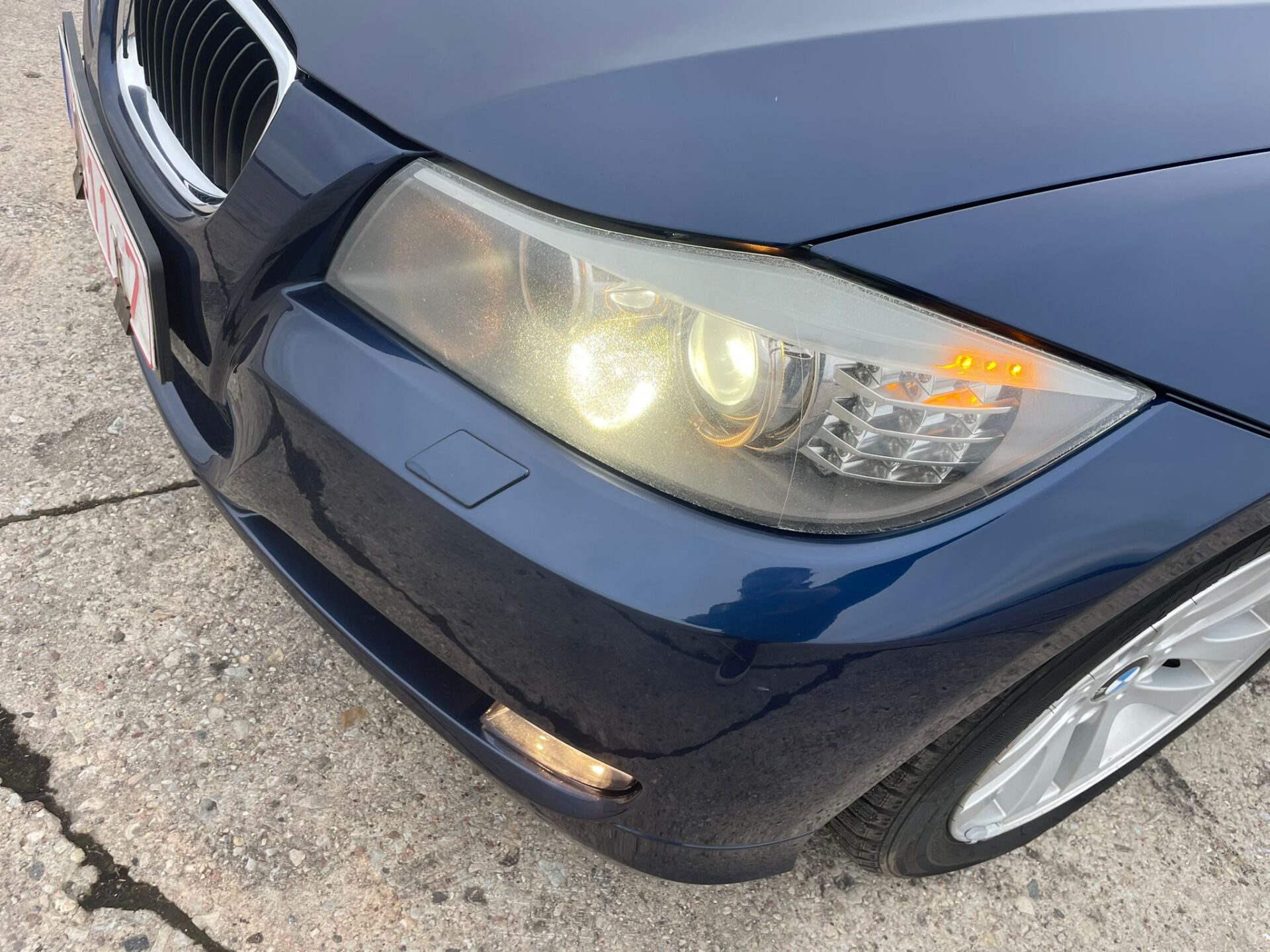 BMW 318 (E91)