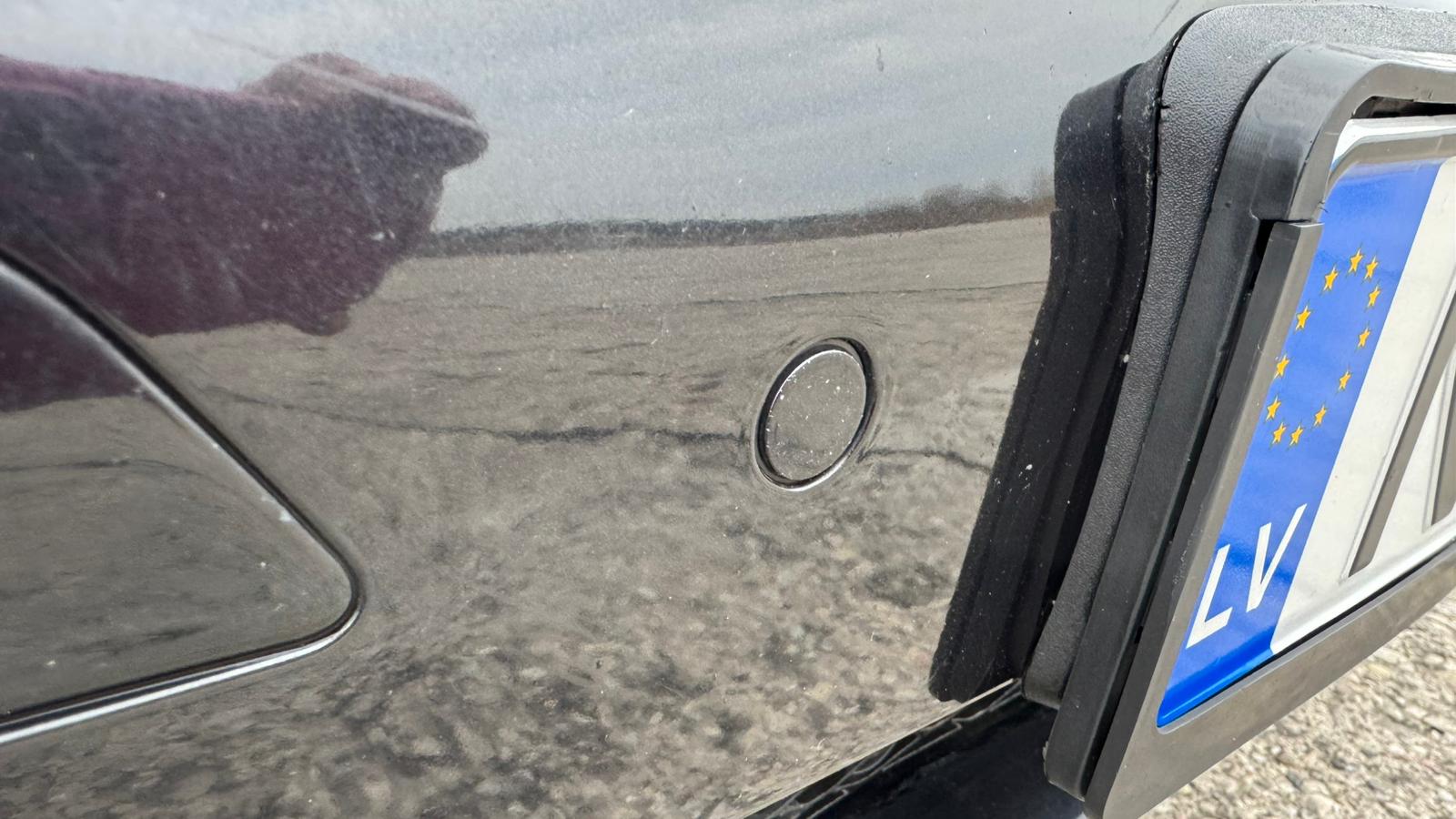 MERCEDES BENZ E220 AVANTGARDE