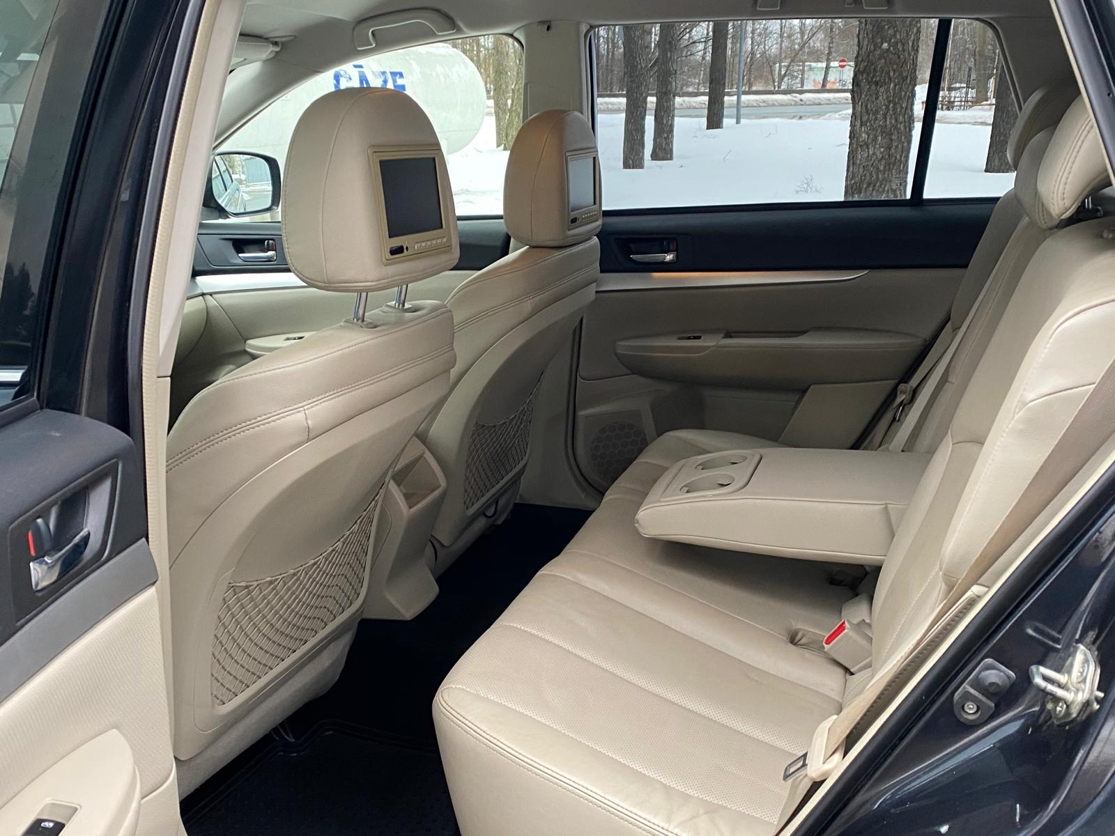 SUBARU LEGACY OUTBACK