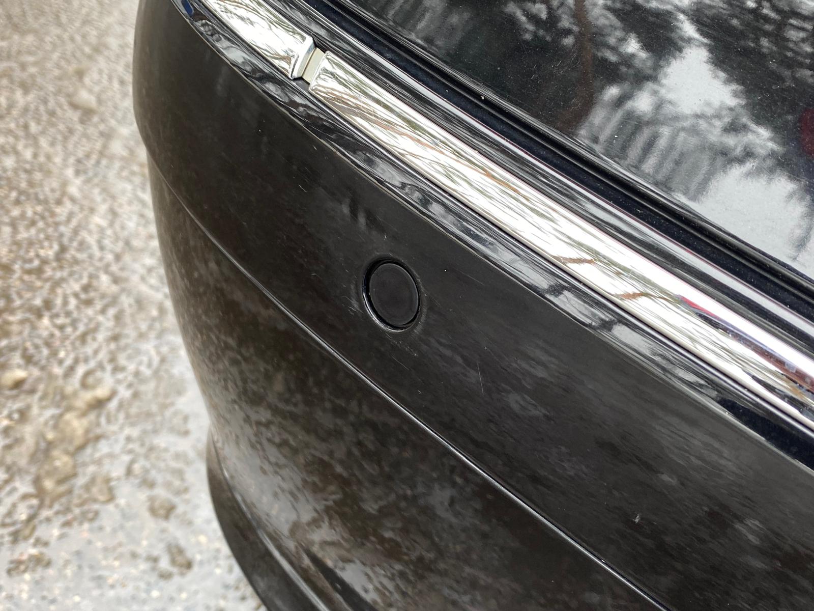 MERCEDES BENZ E220 AVANTGARDE