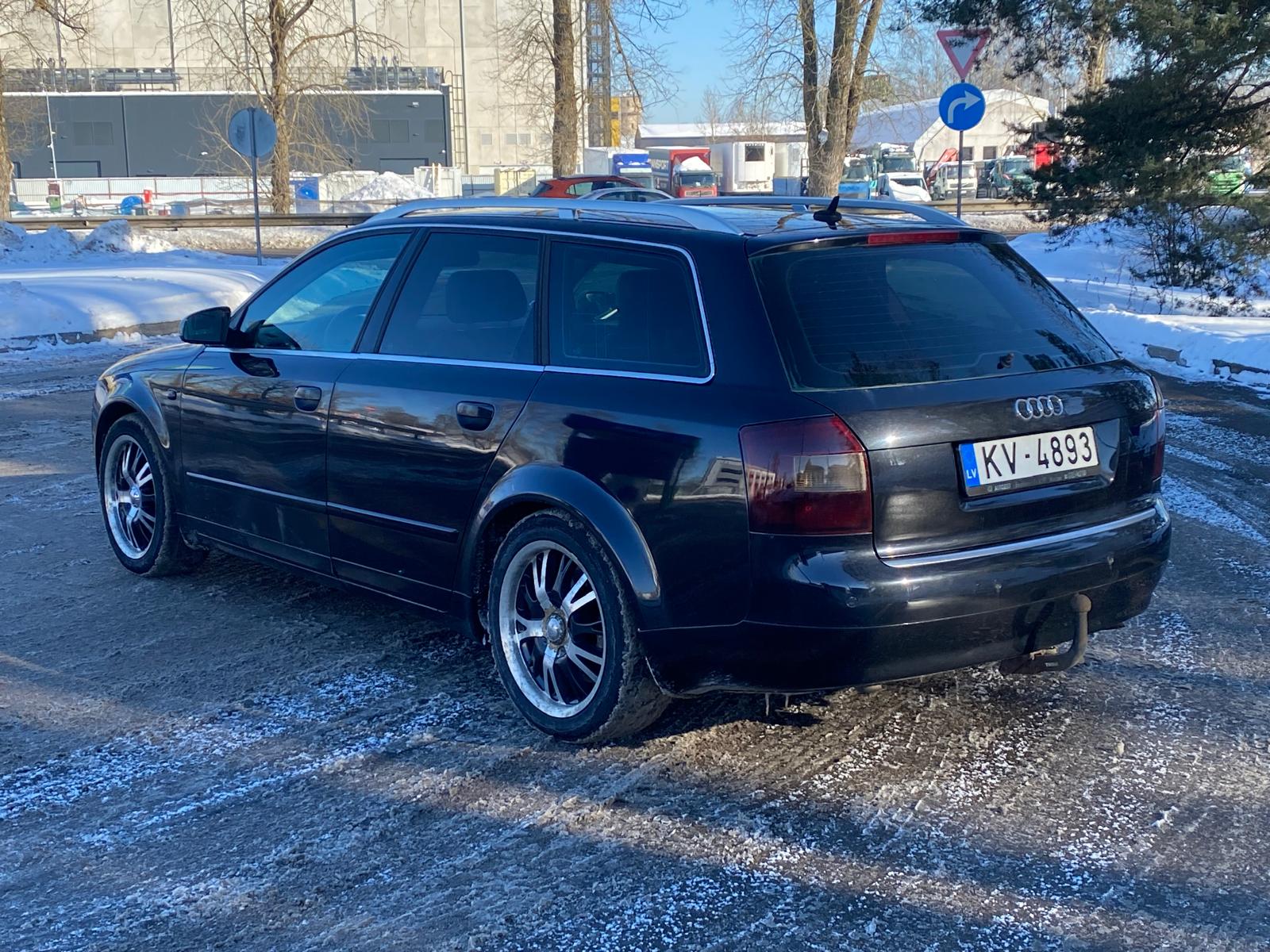 AUDI A4 QUATTRO