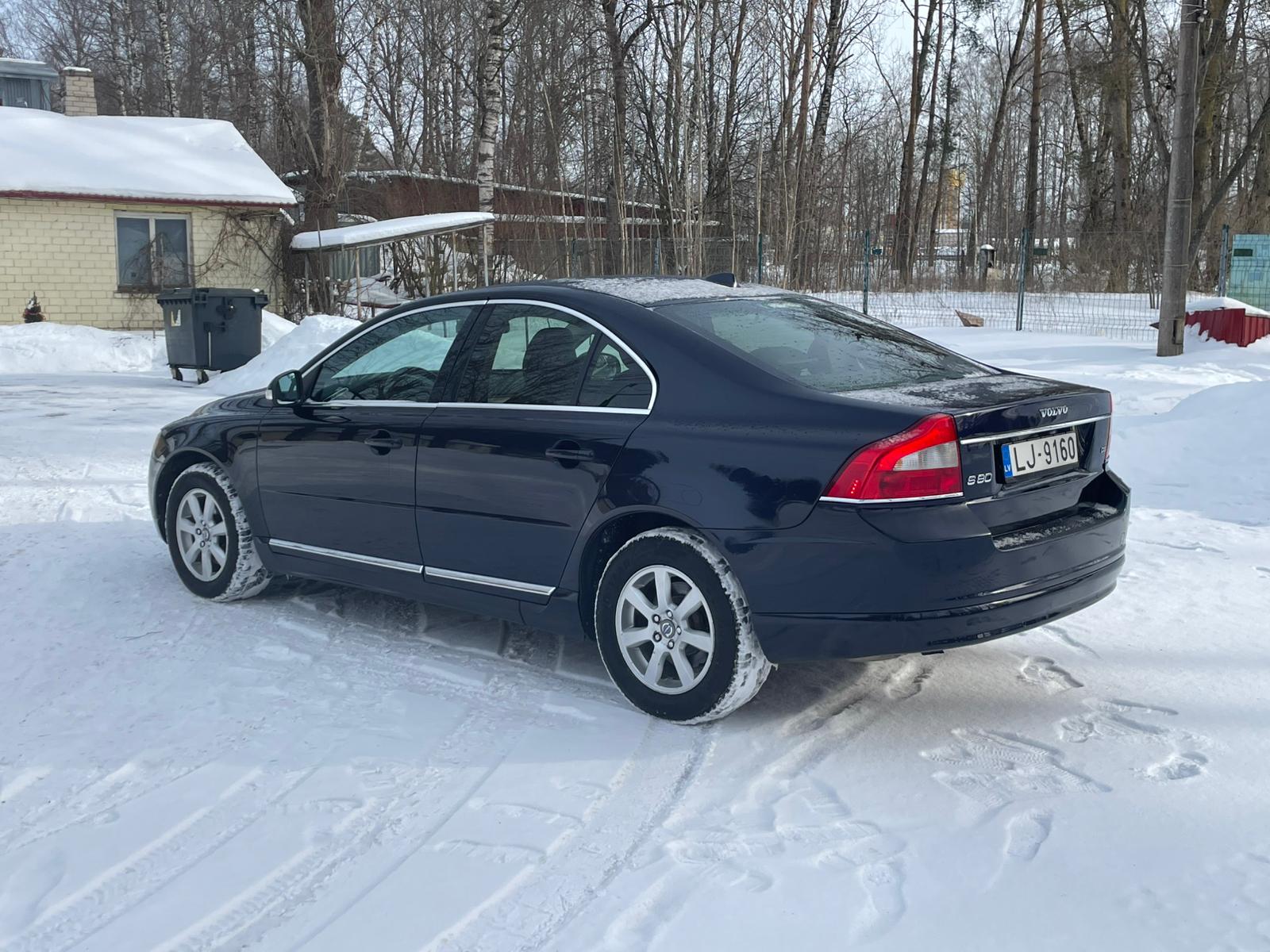 VOLVO S80
