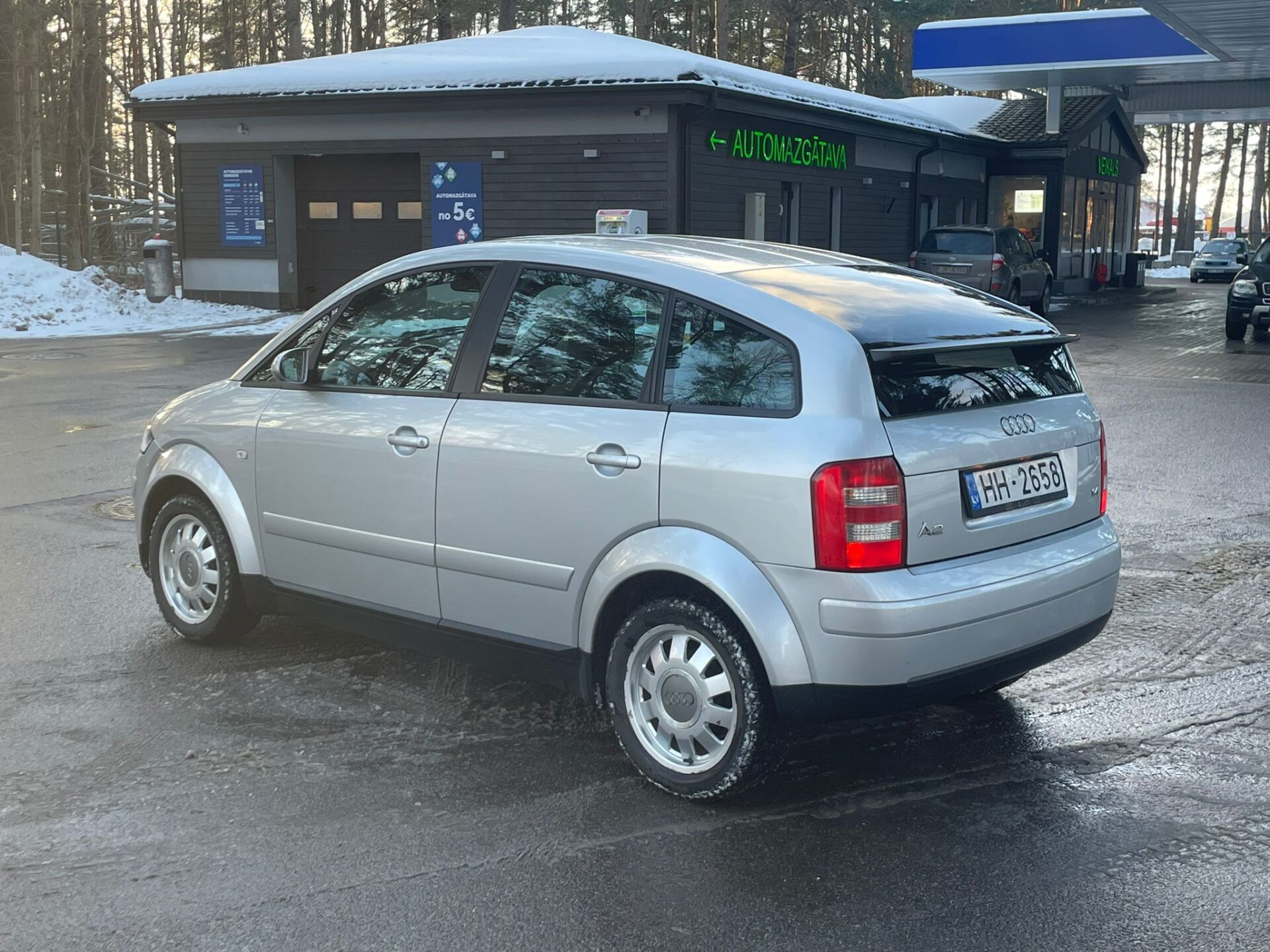 AUDI A2