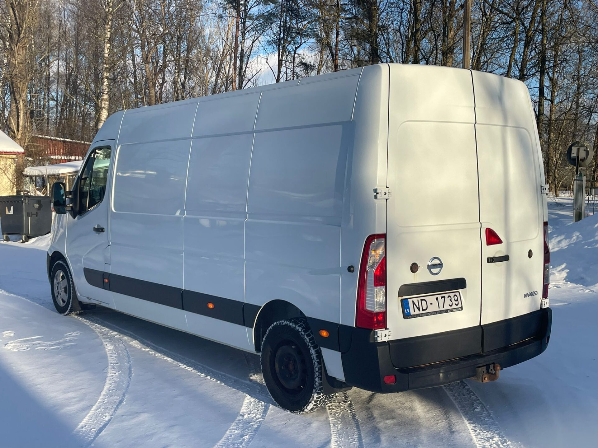 NISSAN NV400 KRAVAS BUSS