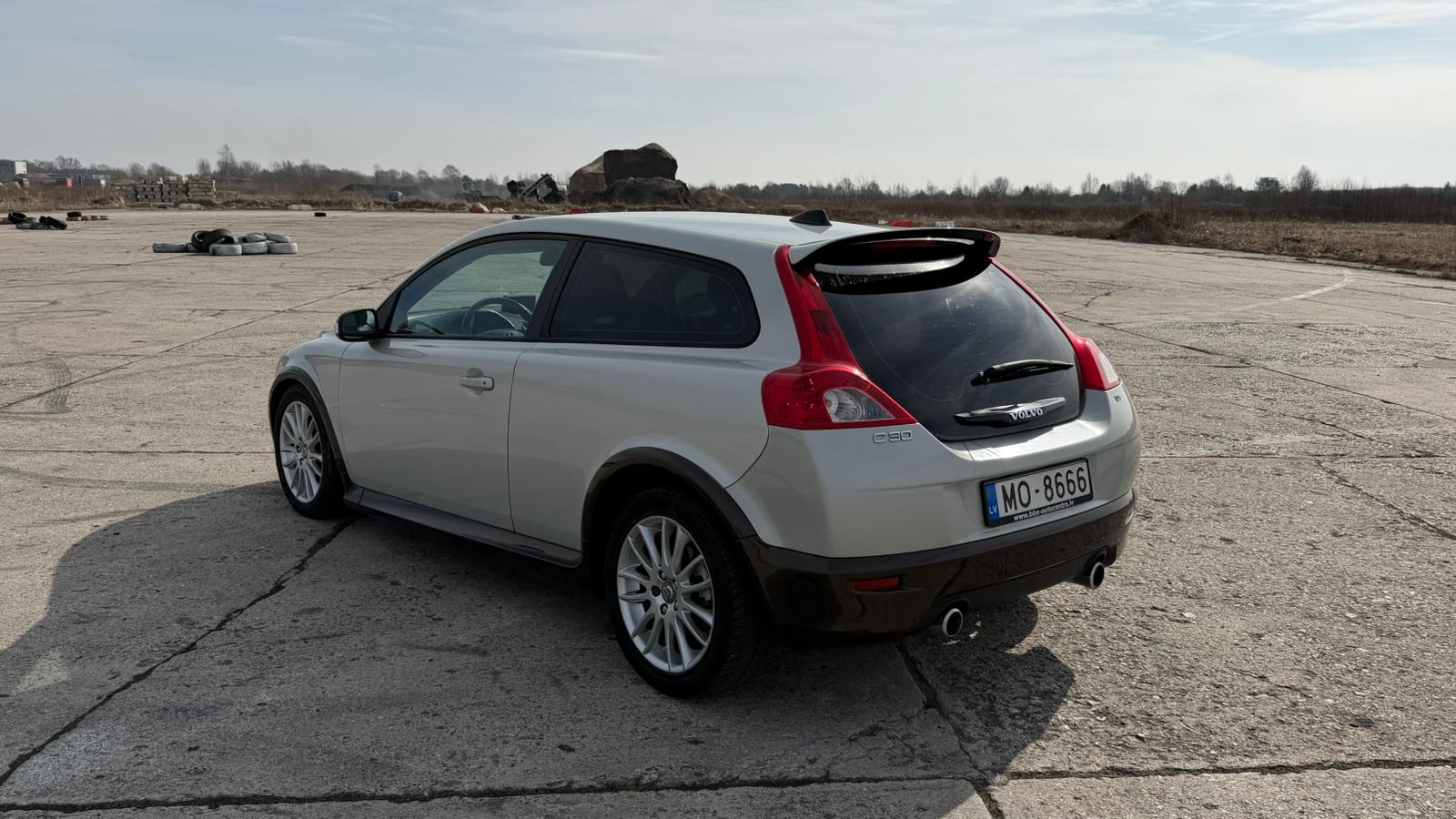 VOLVO C30