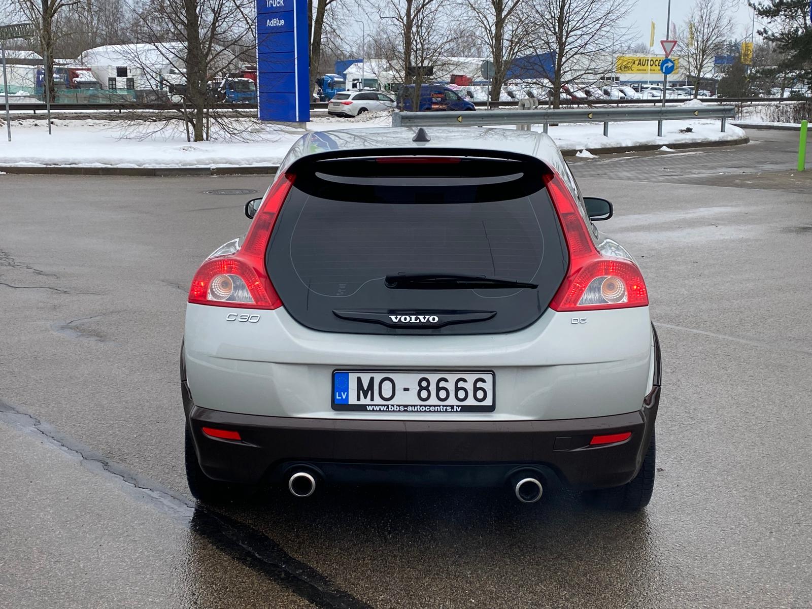 VOLVO C30
