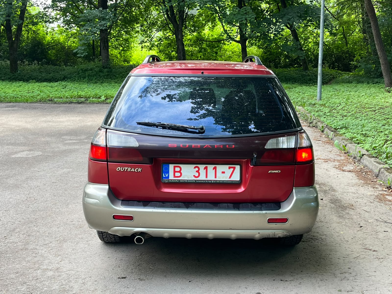 SUBARU LEGACY AWD