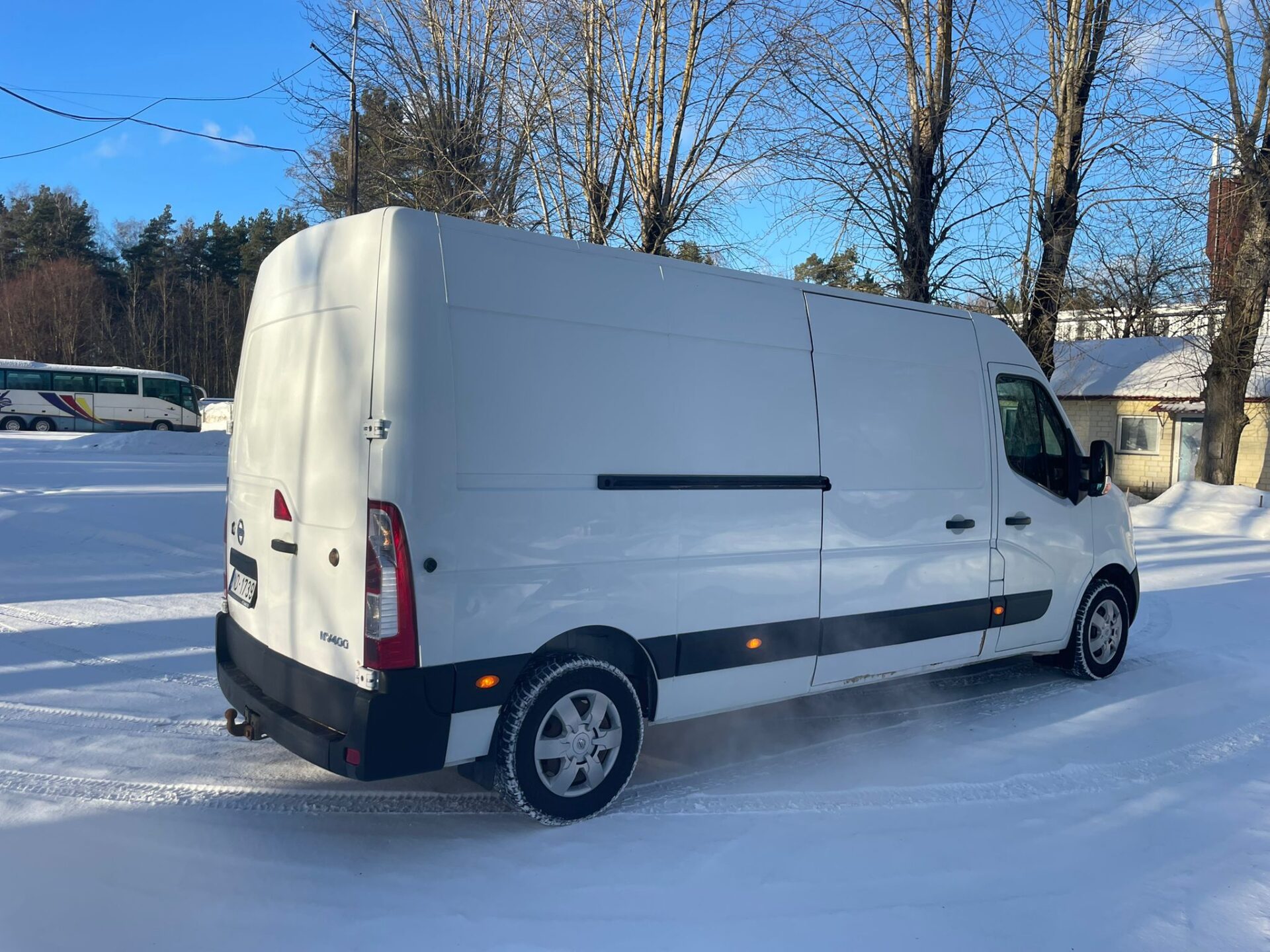 NISSAN NV400 KRAVAS BUSS