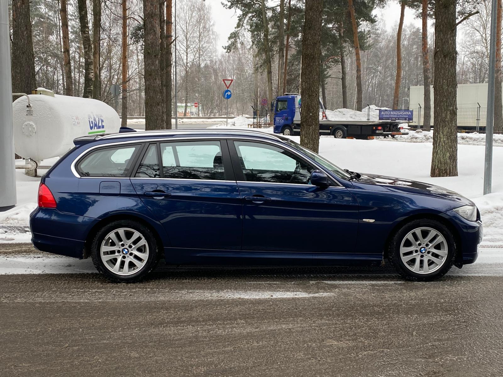 BMW 318 (E91)