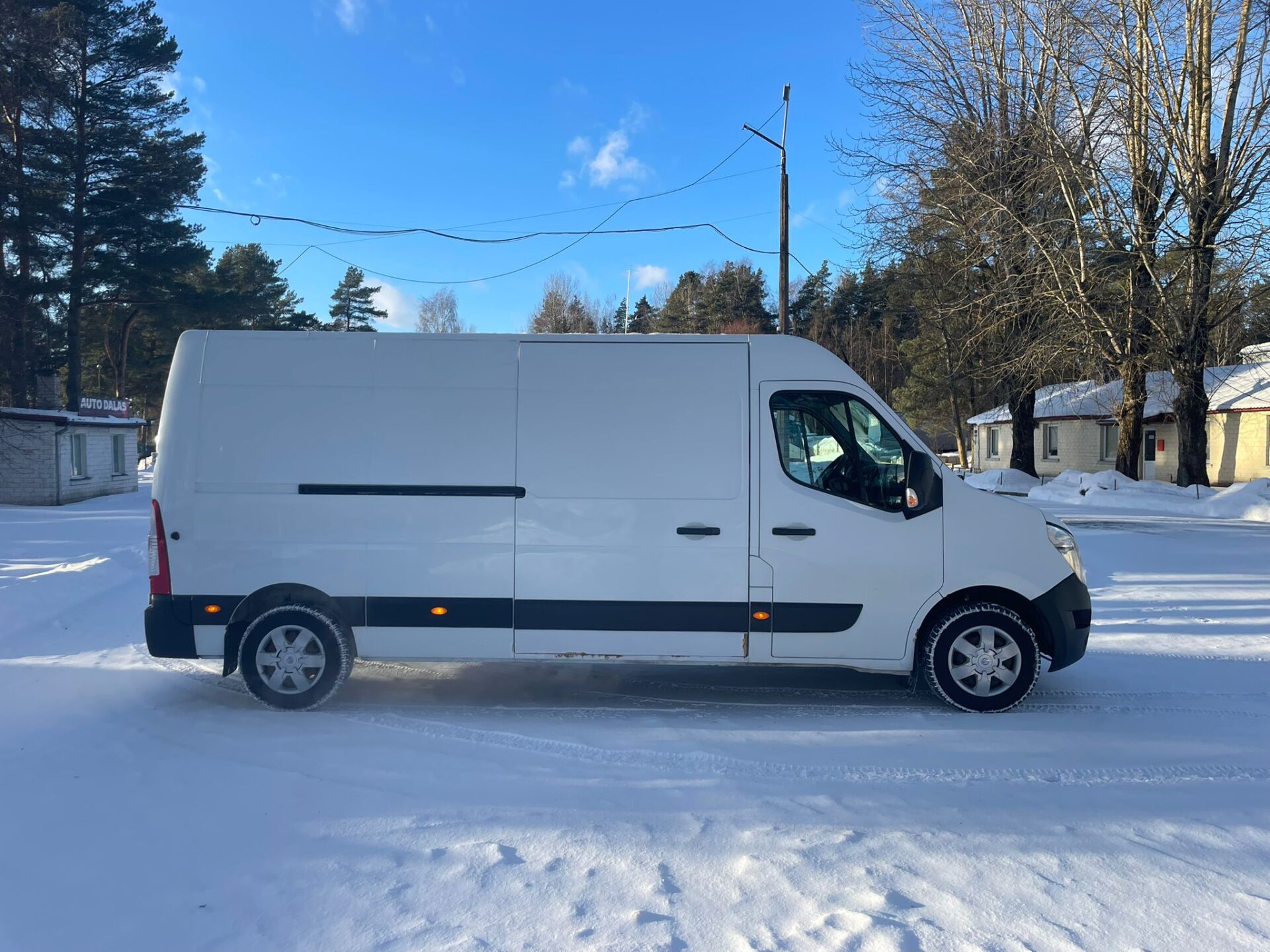 NISSAN NV400 KRAVAS BUSS
