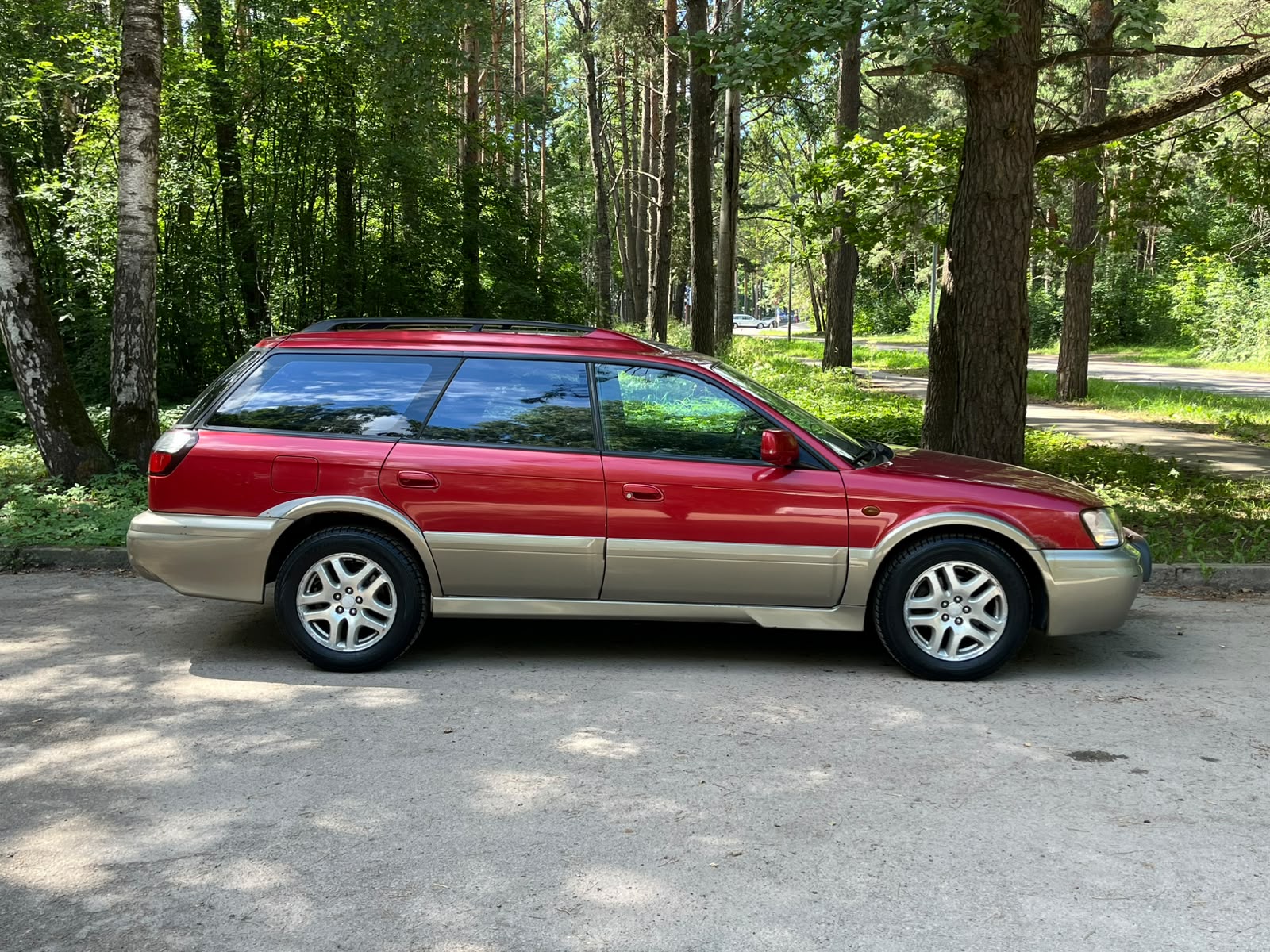SUBARU LEGACY AWD