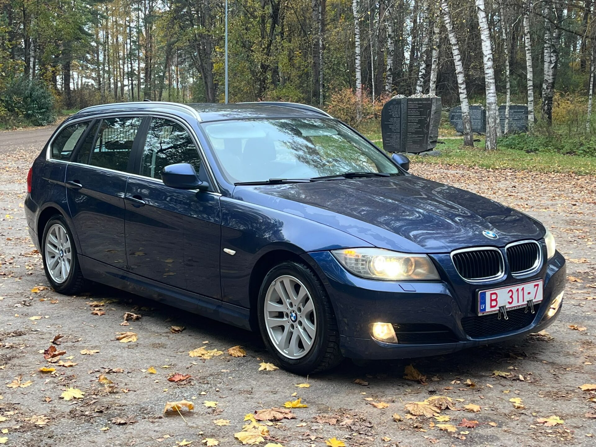 BMW 318 (E91)
