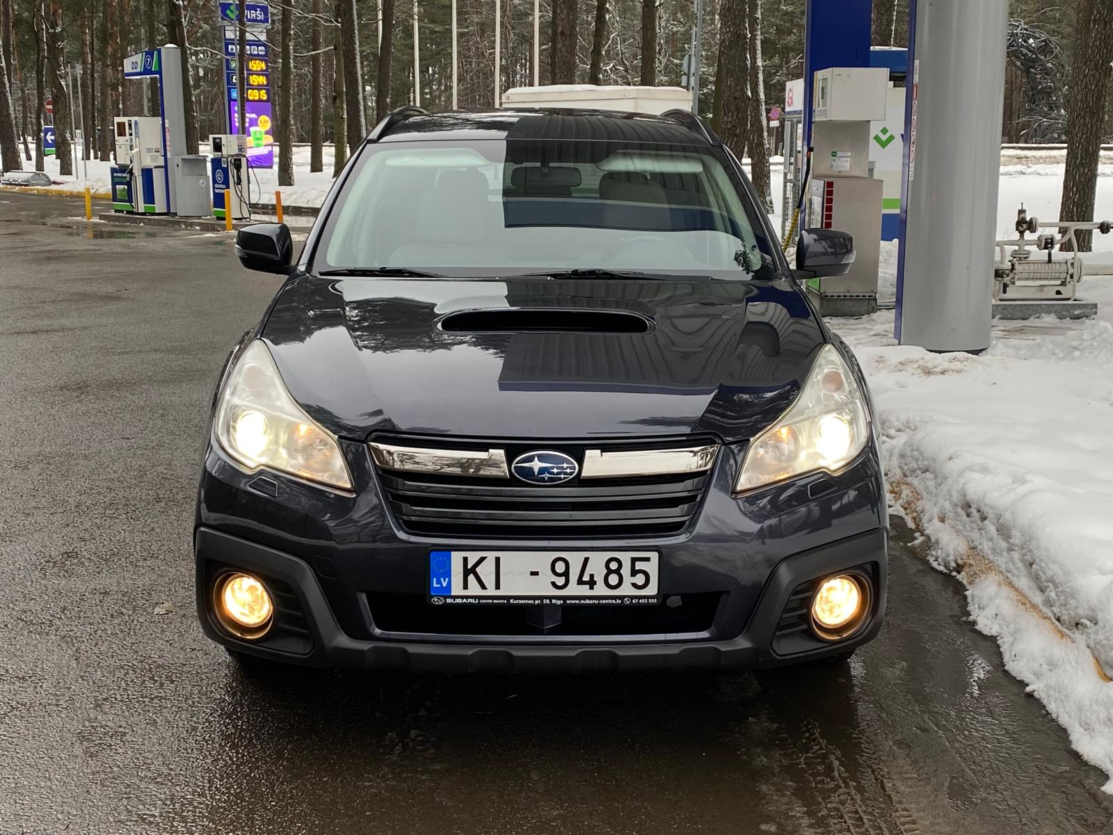 SUBARU LEGACY OUTBACK