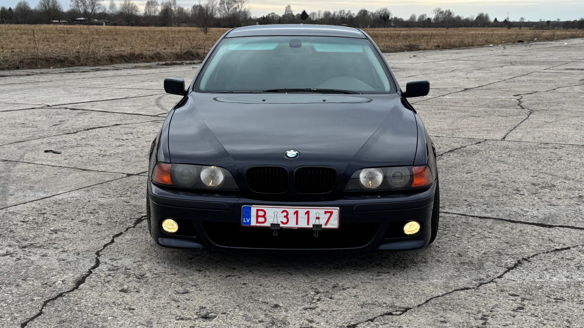 BMW 528 (E39) M-PACK
