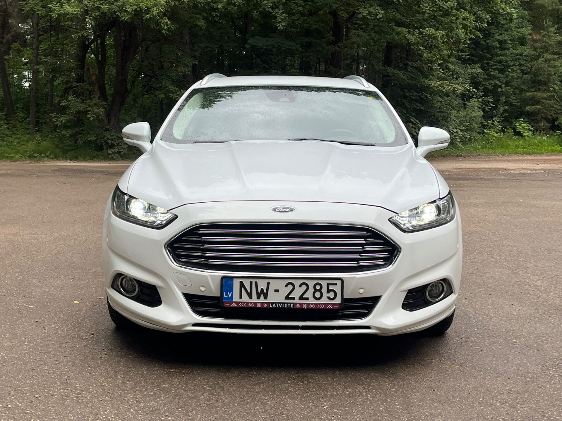 FORD MONDEO