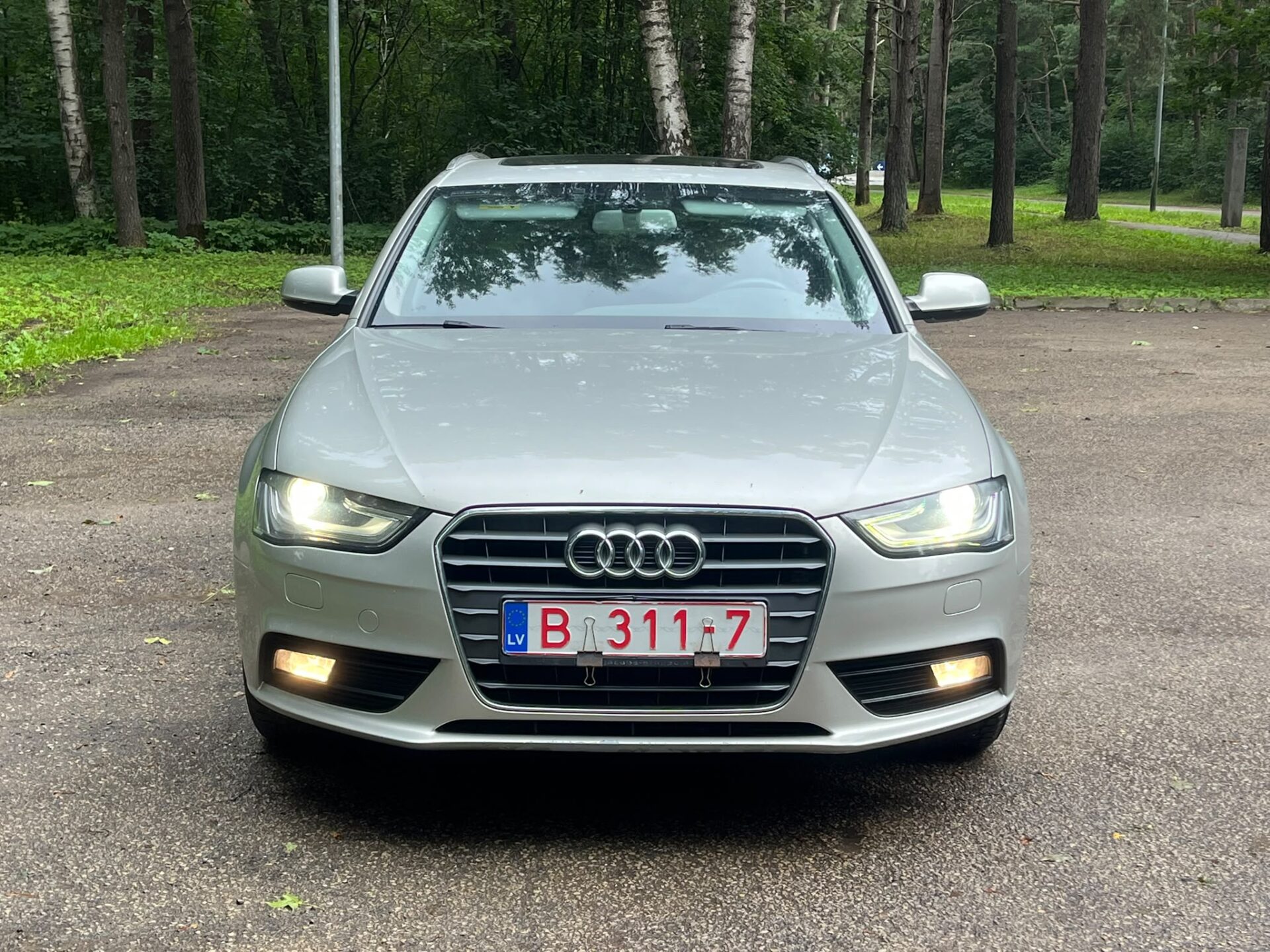 AUDI A4 AVANT