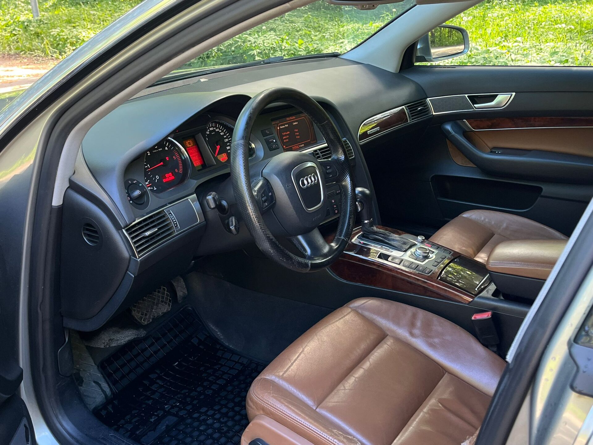 AUDI A6 QUATTRO