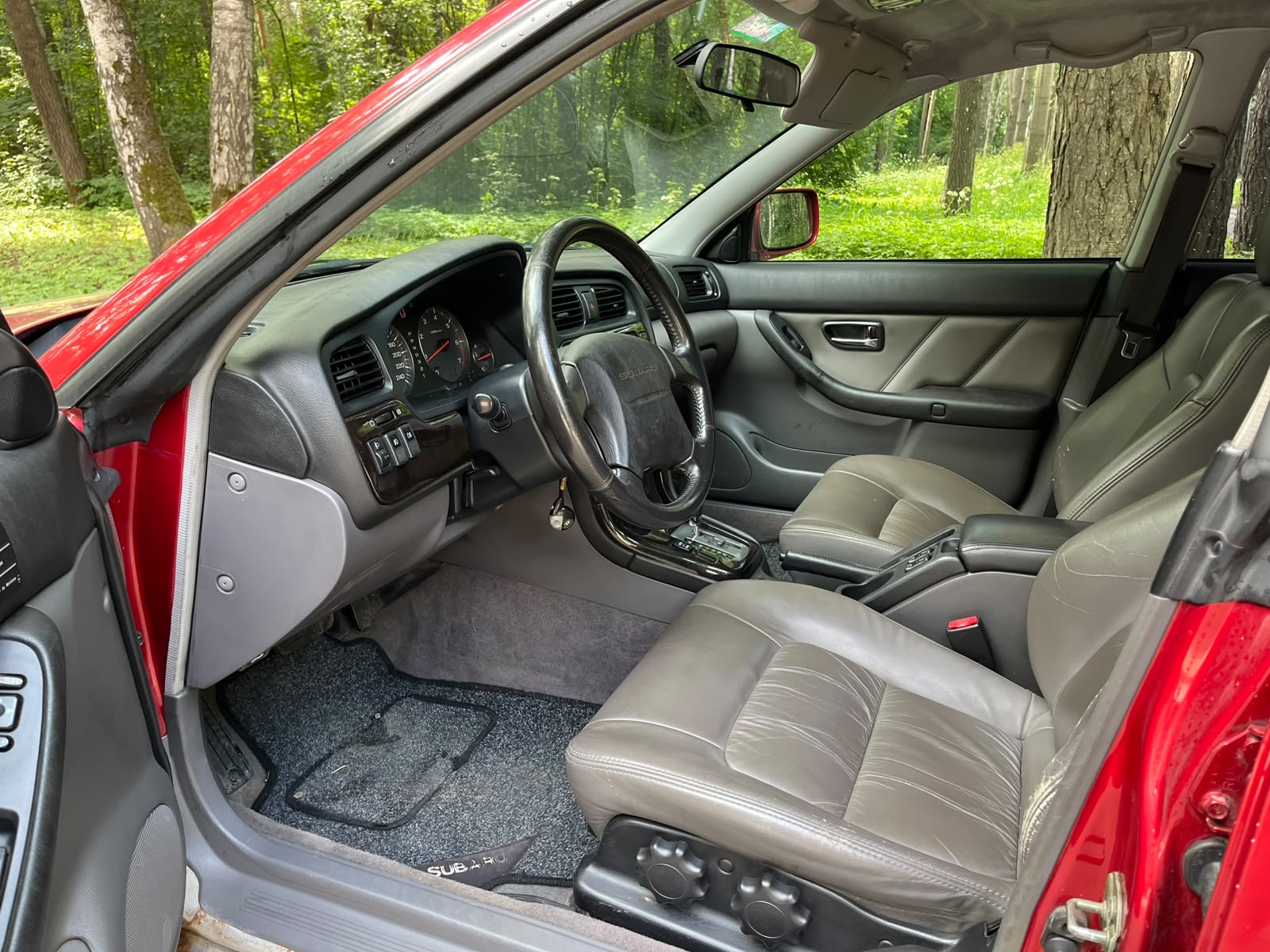 SUBARU LEGACY AWD